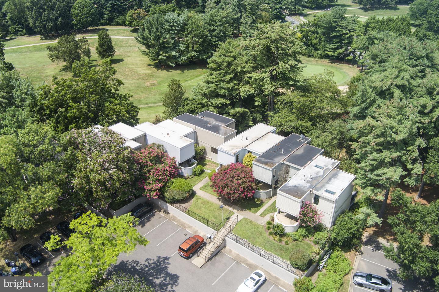 1806 N SHORE CT, RESTON, Virginia 20190, 4 Bedrooms Bedrooms, ,3 BathroomsBathrooms,Residential,For sale,1806 N SHORE CT,VAFX2261224 MLS # VAFX2261224