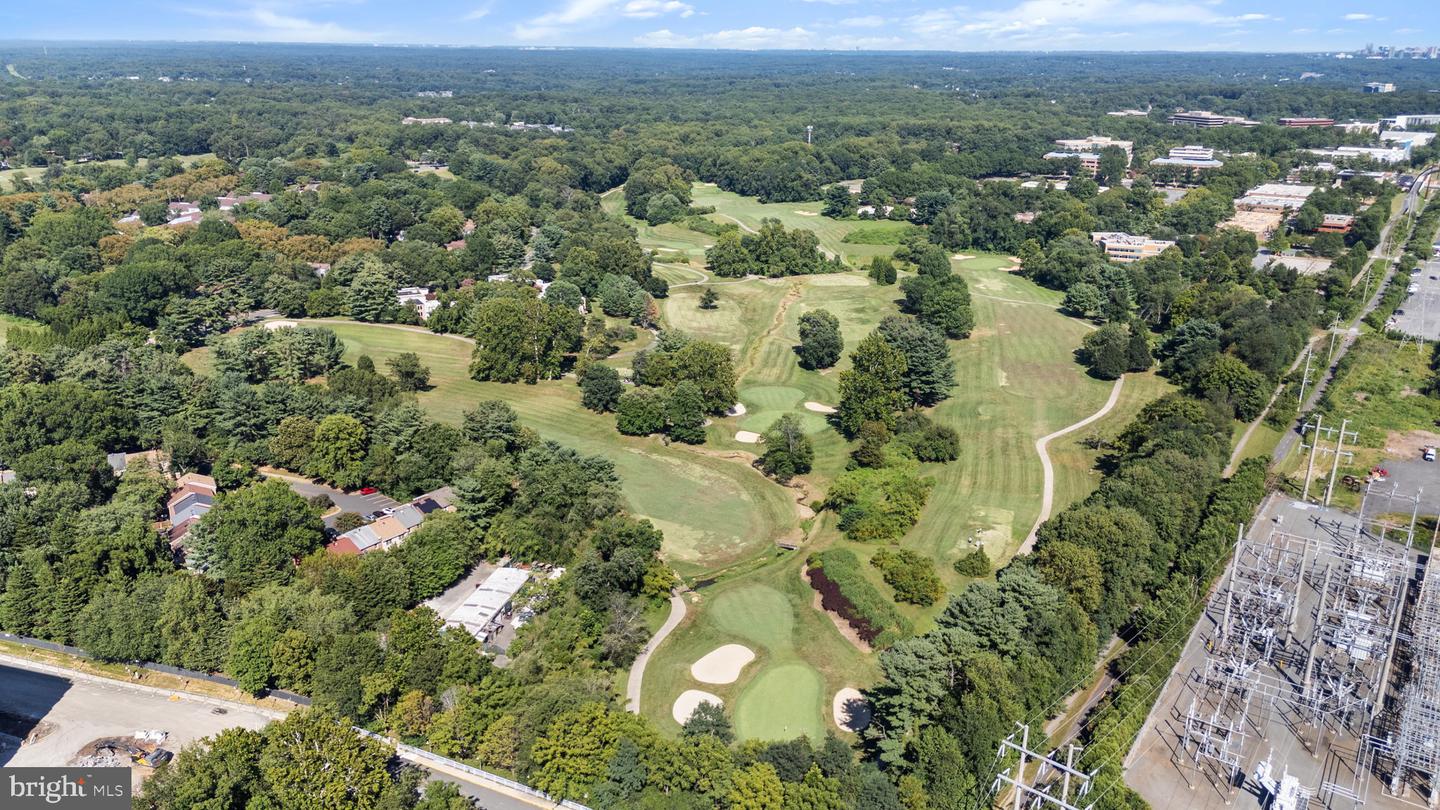 1806 N SHORE CT, RESTON, Virginia 20190, 4 Bedrooms Bedrooms, ,3 BathroomsBathrooms,Residential,For sale,1806 N SHORE CT,VAFX2261224 MLS # VAFX2261224