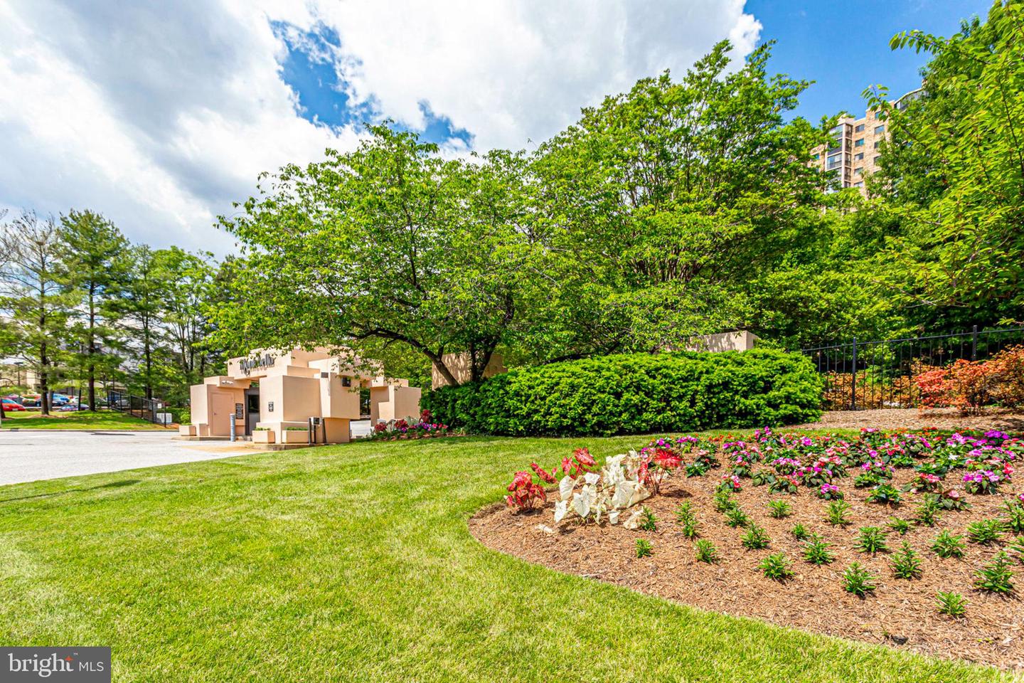 5902 MOUNT EAGLE DR #817, ALEXANDRIA, Virginia 22303, 1 Bedroom Bedrooms, ,1 BathroomBathrooms,Residential,For sale,5902 MOUNT EAGLE DR #817,VAFX2261234 MLS # VAFX2261234