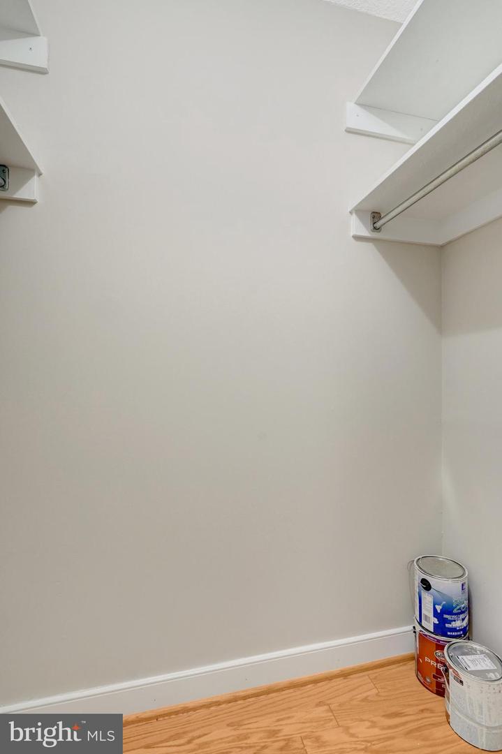5902 MOUNT EAGLE DR #817, ALEXANDRIA, Virginia 22303, 1 Bedroom Bedrooms, ,1 BathroomBathrooms,Residential,For sale,5902 MOUNT EAGLE DR #817,VAFX2261234 MLS # VAFX2261234
