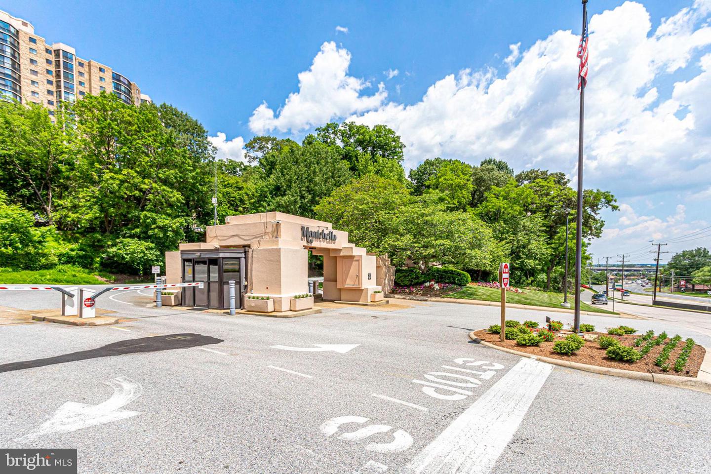 5902 MOUNT EAGLE DR #817, ALEXANDRIA, Virginia 22303, 1 Bedroom Bedrooms, ,1 BathroomBathrooms,Residential,For sale,5902 MOUNT EAGLE DR #817,VAFX2261234 MLS # VAFX2261234