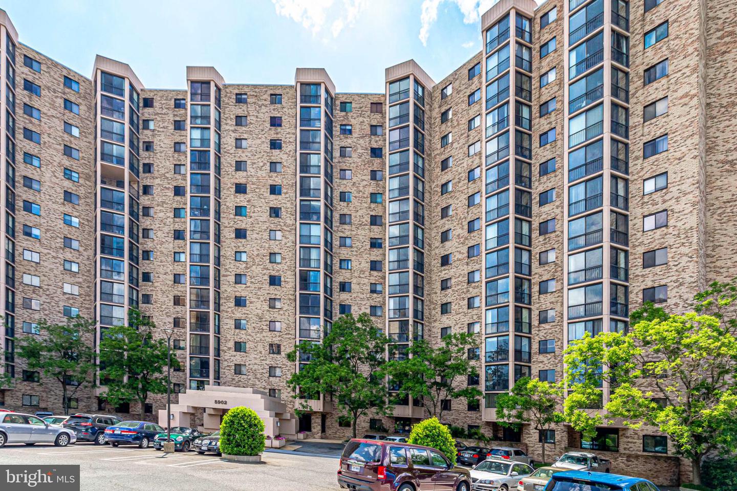 5902 MOUNT EAGLE DR #817, ALEXANDRIA, Virginia 22303, 1 Bedroom Bedrooms, ,1 BathroomBathrooms,Residential,For sale,5902 MOUNT EAGLE DR #817,VAFX2261234 MLS # VAFX2261234