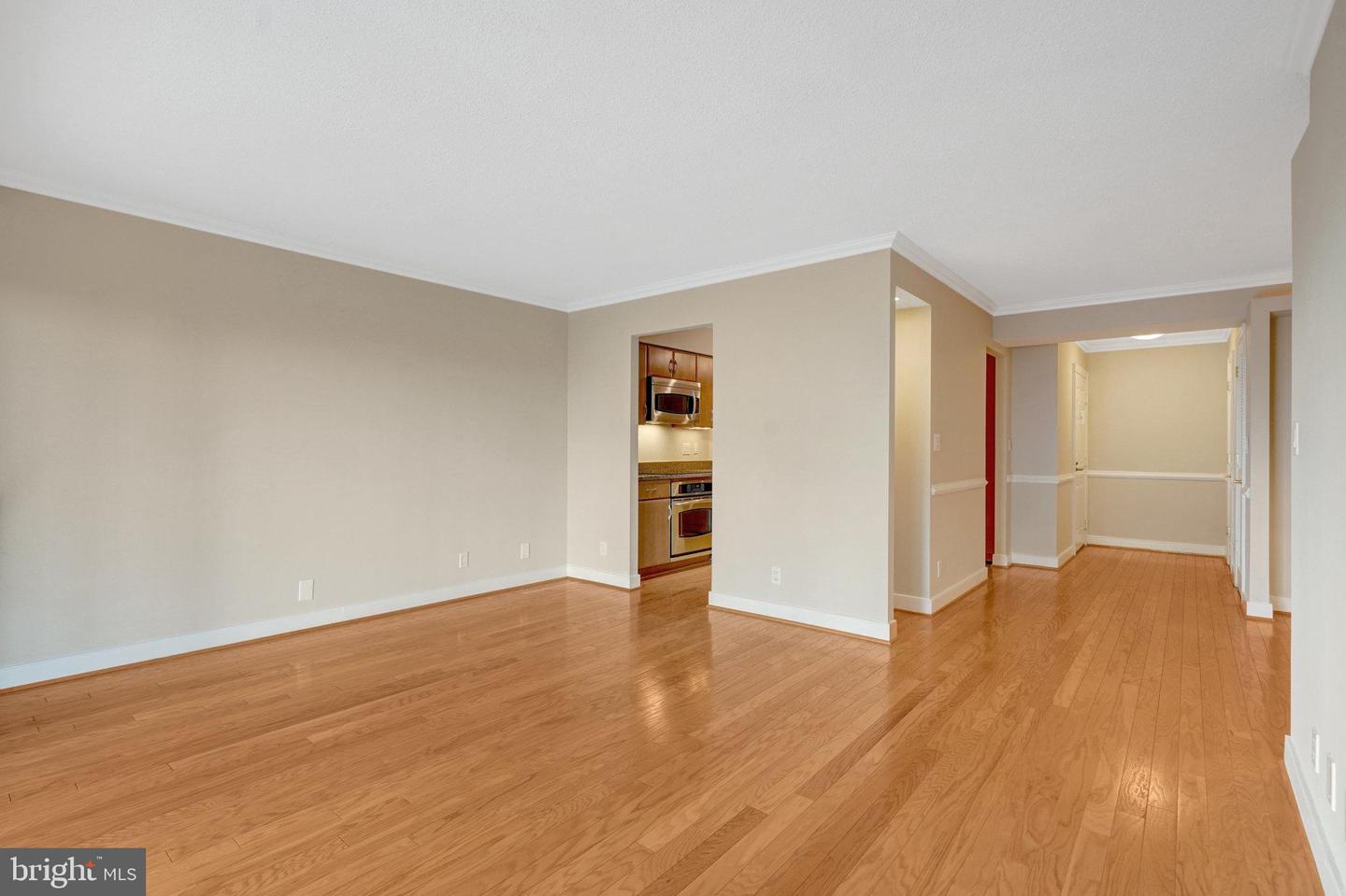 5902 MOUNT EAGLE DR #817, ALEXANDRIA, Virginia 22303, 1 Bedroom Bedrooms, ,1 BathroomBathrooms,Residential,For sale,5902 MOUNT EAGLE DR #817,VAFX2261234 MLS # VAFX2261234