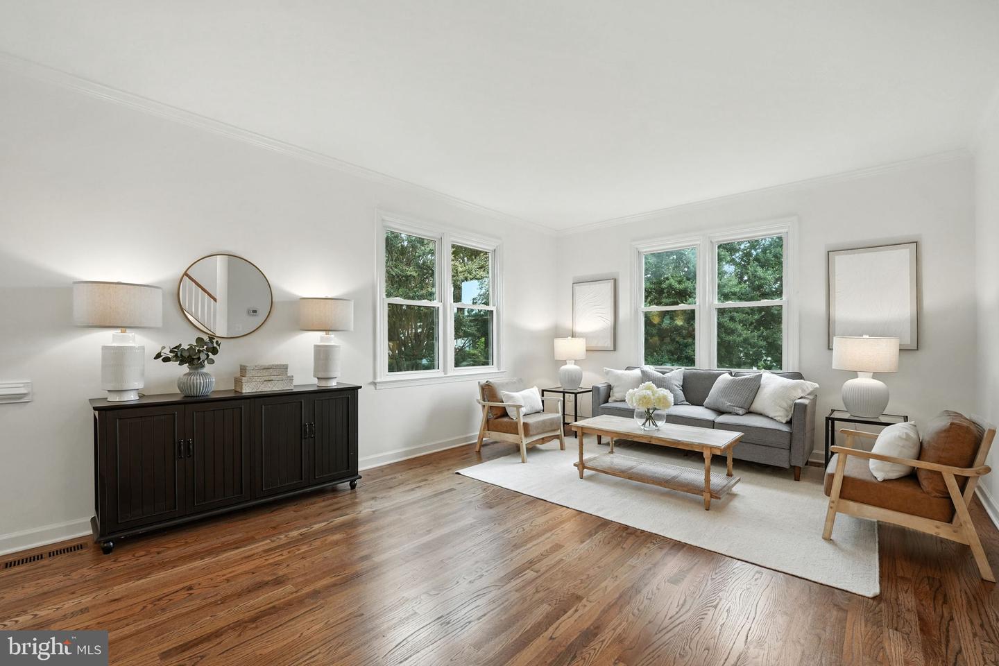 1540 N EDGEWOOD ST, ARLINGTON, Virginia 22201, 4 Bedrooms Bedrooms, ,4 BathroomsBathrooms,Residential,For sale,1540 N EDGEWOOD ST,VAAR2062264 MLS # VAAR2062264