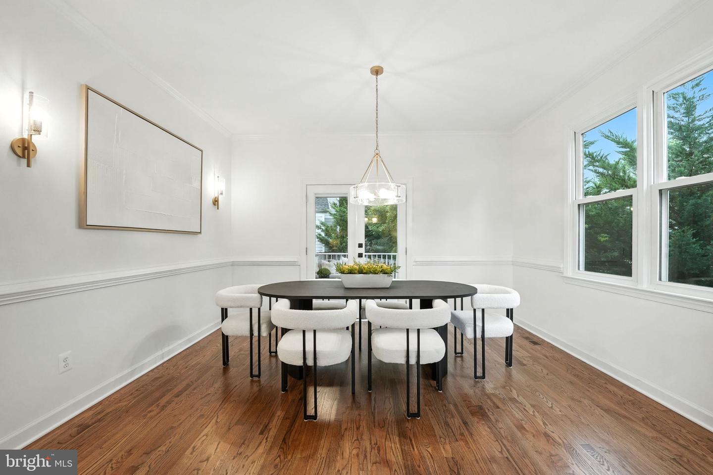 1540 N EDGEWOOD ST, ARLINGTON, Virginia 22201, 4 Bedrooms Bedrooms, ,4 BathroomsBathrooms,Residential,For sale,1540 N EDGEWOOD ST,VAAR2062264 MLS # VAAR2062264