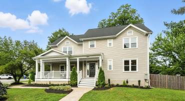 1540 N EDGEWOOD ST, ARLINGTON, Virginia 22201, 4 Bedrooms Bedrooms, ,4 BathroomsBathrooms,Residential,For sale,1540 N EDGEWOOD ST,VAAR2062264 MLS # VAAR2062264