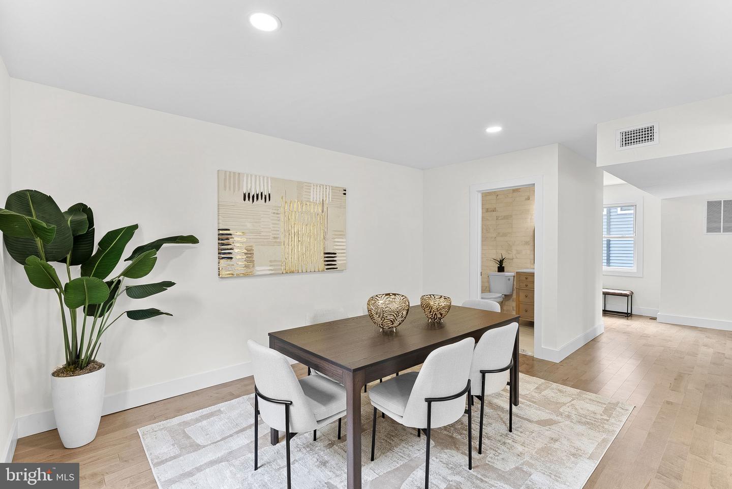 1805 S POLLARD ST, ARLINGTON, Virginia 22204, 8 Bedrooms Bedrooms, ,4 BathroomsBathrooms,Residential,For sale,1805 S POLLARD ST,VAAR2062268 MLS # VAAR2062268