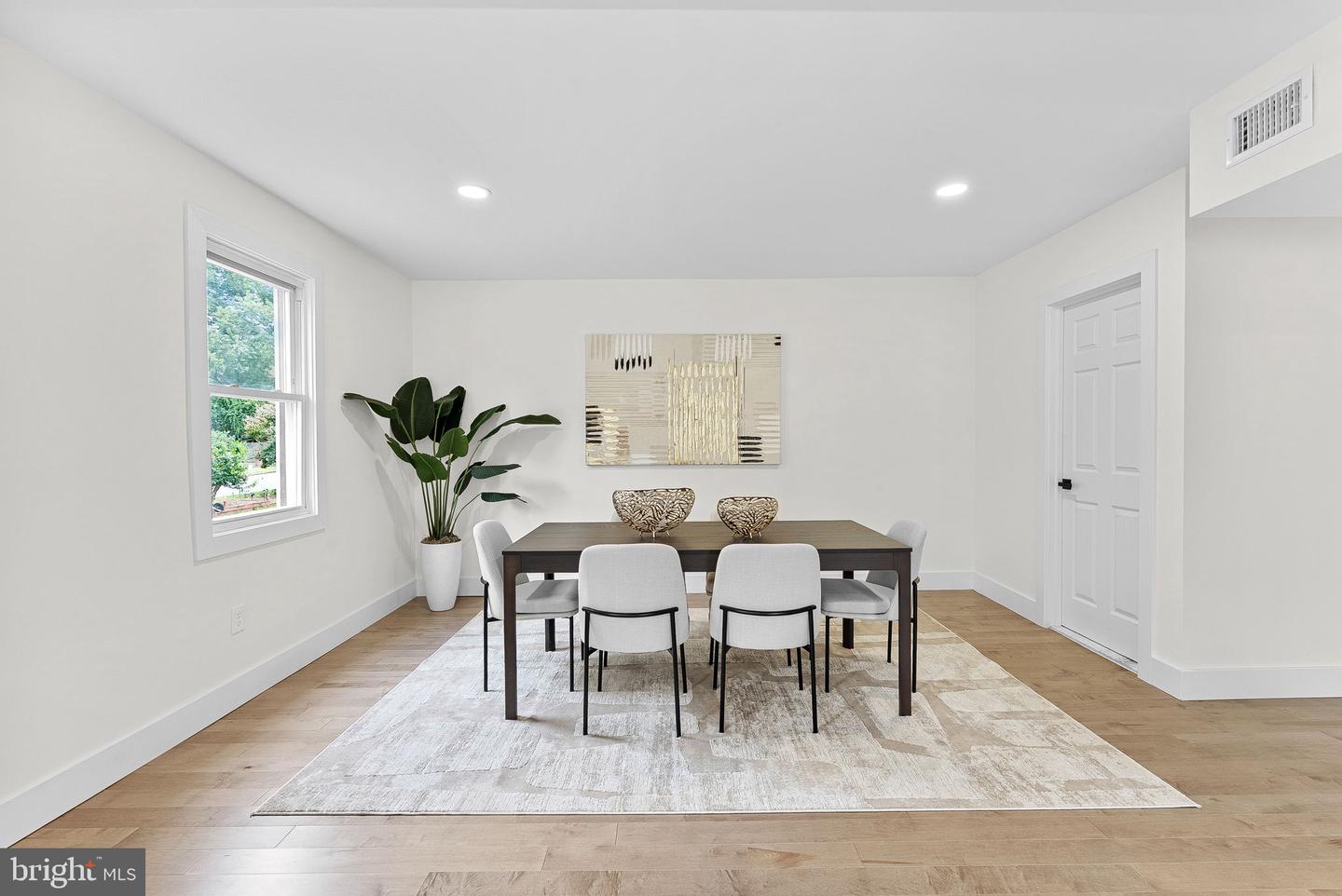 1805 S POLLARD ST, ARLINGTON, Virginia 22204, 8 Bedrooms Bedrooms, ,4 BathroomsBathrooms,Residential,For sale,1805 S POLLARD ST,VAAR2062268 MLS # VAAR2062268