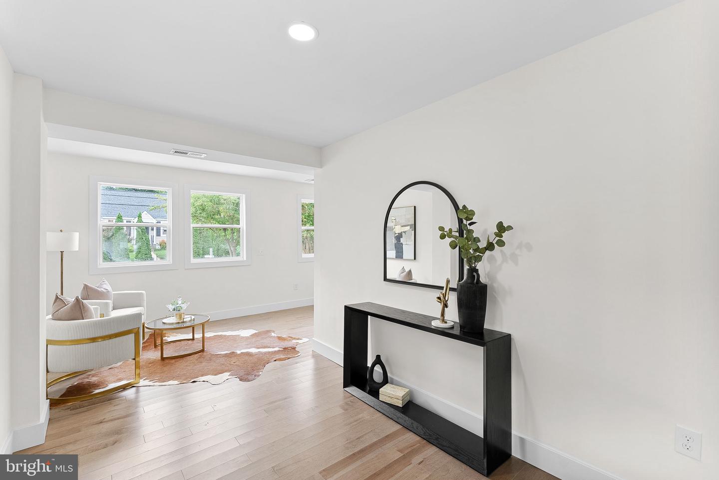 1805 S POLLARD ST, ARLINGTON, Virginia 22204, 8 Bedrooms Bedrooms, ,4 BathroomsBathrooms,Residential,For sale,1805 S POLLARD ST,VAAR2062268 MLS # VAAR2062268