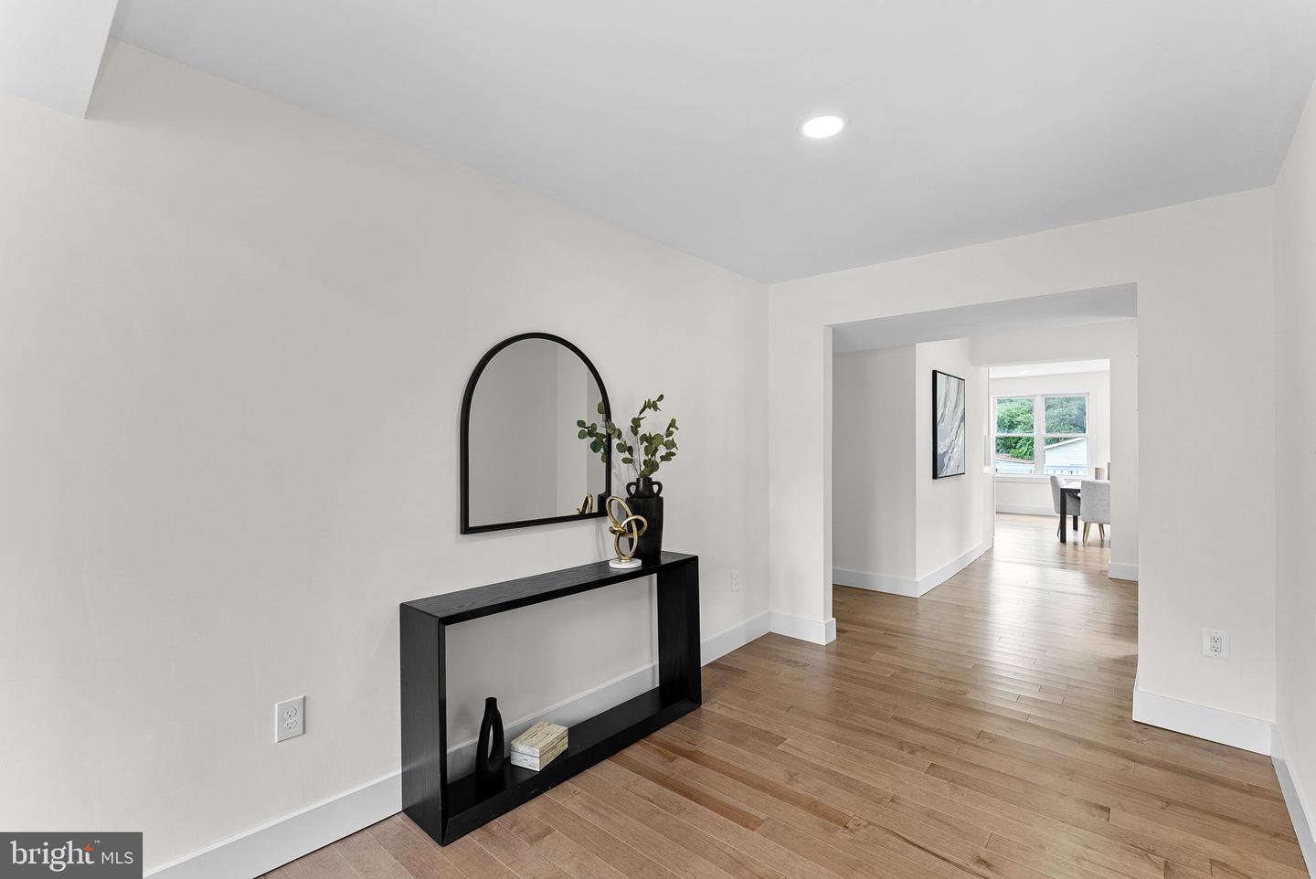 1805 S POLLARD ST, ARLINGTON, Virginia 22204, 8 Bedrooms Bedrooms, ,4 BathroomsBathrooms,Residential,For sale,1805 S POLLARD ST,VAAR2062268 MLS # VAAR2062268