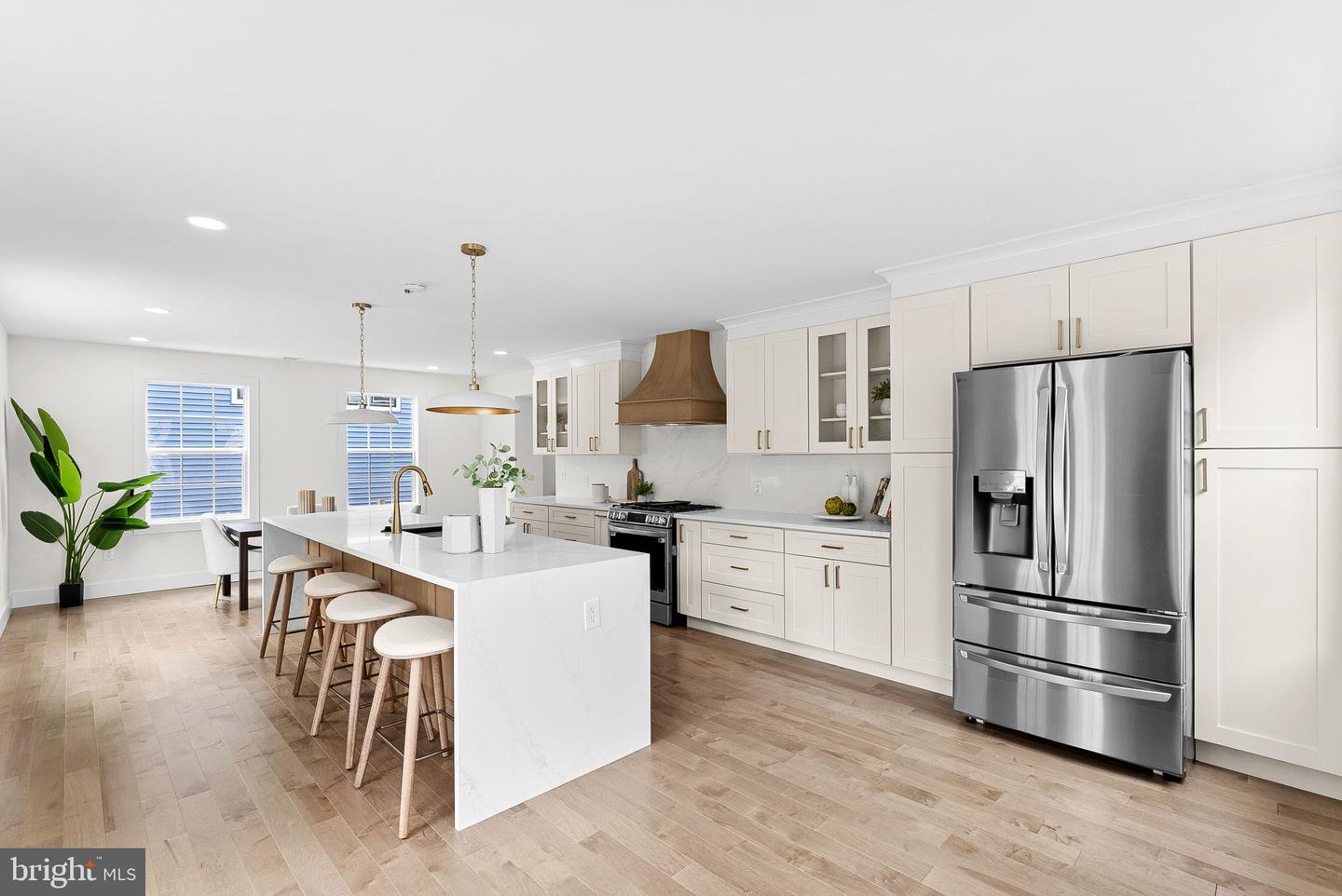 1805 S POLLARD ST, ARLINGTON, Virginia 22204, 8 Bedrooms Bedrooms, ,4 BathroomsBathrooms,Residential,For sale,1805 S POLLARD ST,VAAR2062268 MLS # VAAR2062268