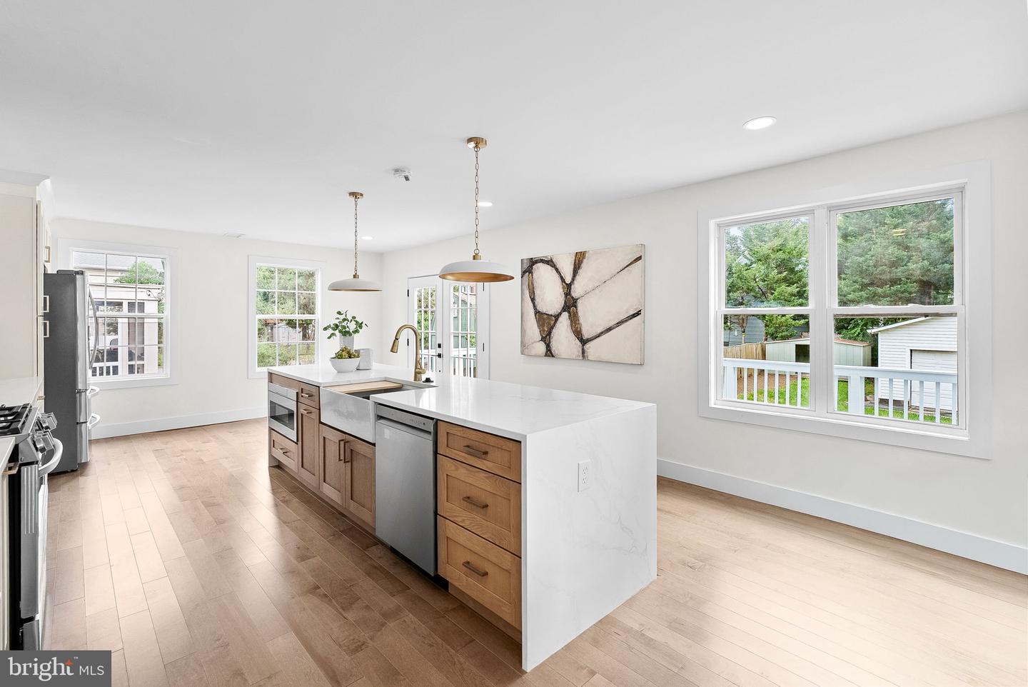 1805 S POLLARD ST, ARLINGTON, Virginia 22204, 8 Bedrooms Bedrooms, ,4 BathroomsBathrooms,Residential,For sale,1805 S POLLARD ST,VAAR2062268 MLS # VAAR2062268