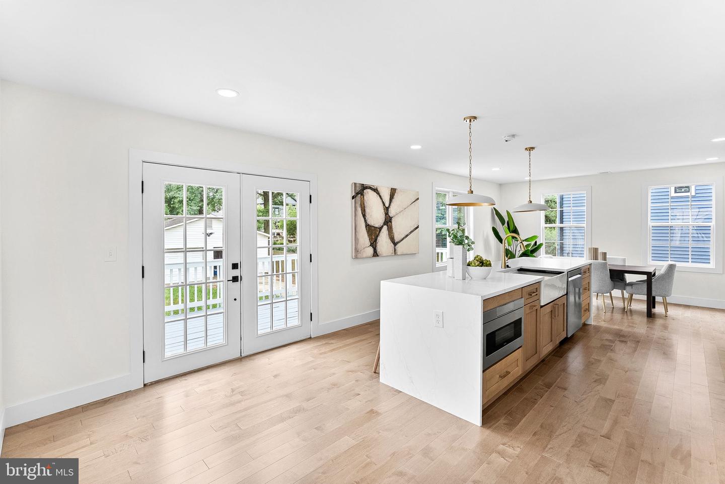 1805 S POLLARD ST, ARLINGTON, Virginia 22204, 8 Bedrooms Bedrooms, ,4 BathroomsBathrooms,Residential,For sale,1805 S POLLARD ST,VAAR2062268 MLS # VAAR2062268