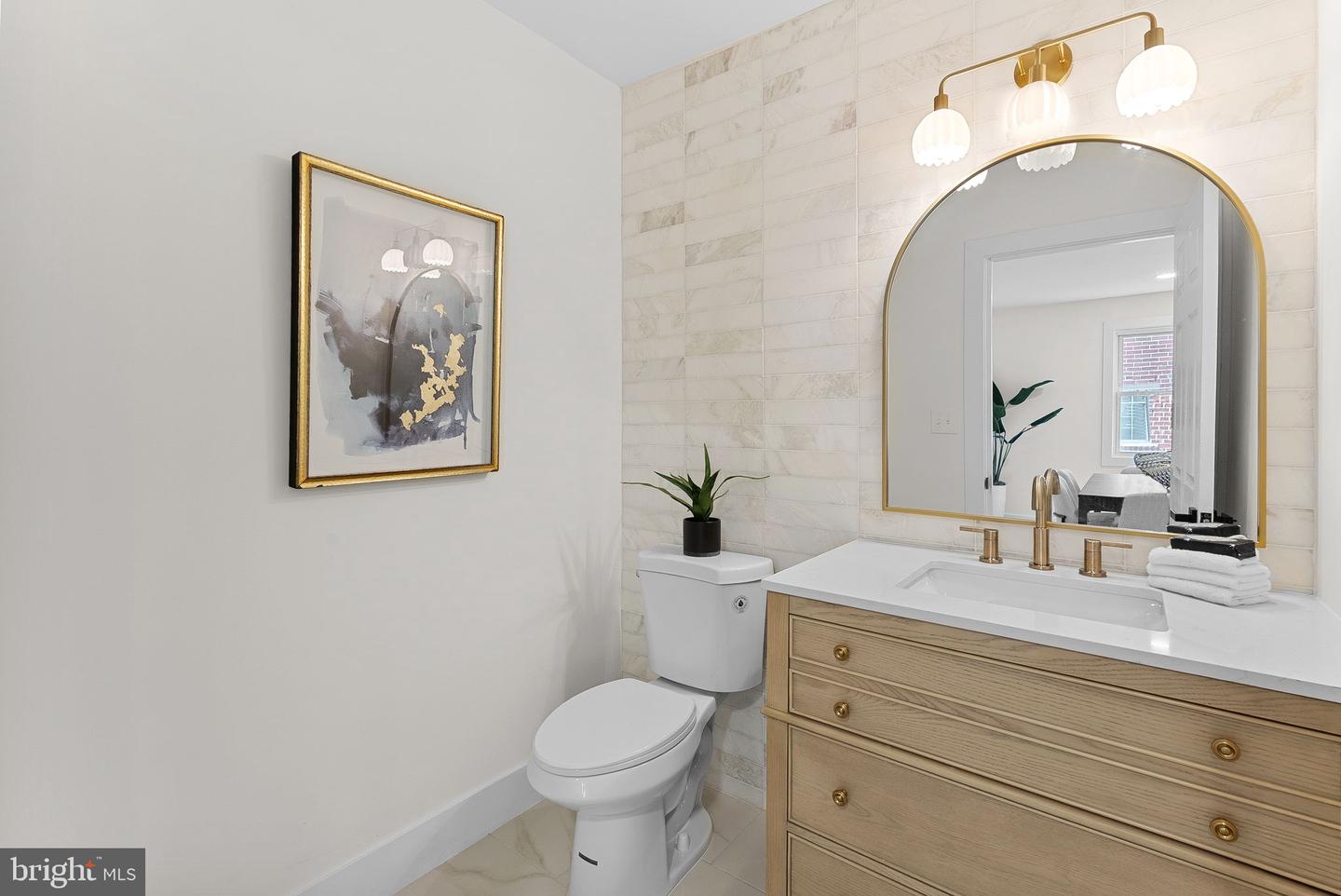 1805 S POLLARD ST, ARLINGTON, Virginia 22204, 8 Bedrooms Bedrooms, ,4 BathroomsBathrooms,Residential,For sale,1805 S POLLARD ST,VAAR2062268 MLS # VAAR2062268
