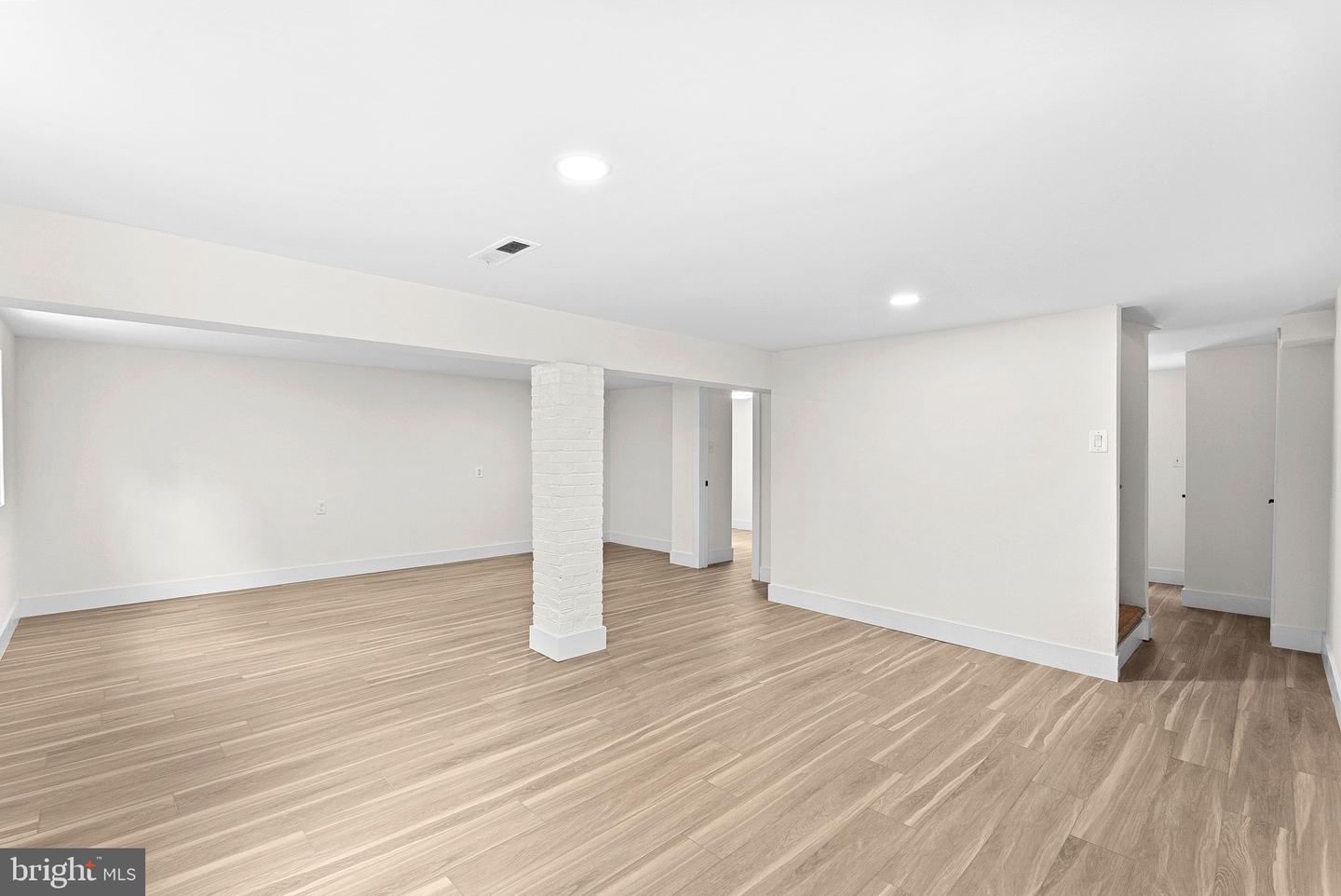 1805 S POLLARD ST, ARLINGTON, Virginia 22204, 8 Bedrooms Bedrooms, ,4 BathroomsBathrooms,Residential,For sale,1805 S POLLARD ST,VAAR2062268 MLS # VAAR2062268