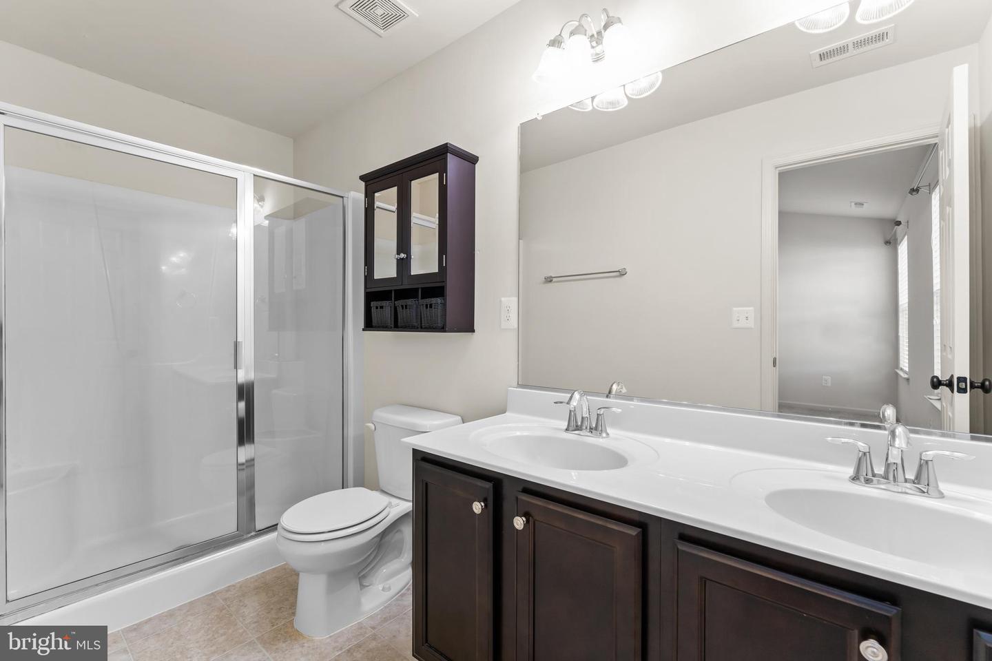 18315 CONGRESSIONAL CIR, RUTHER GLEN, Virginia 22546, 3 Bedrooms Bedrooms, ,2 BathroomsBathrooms,Residential,For sale,18315 CONGRESSIONAL CIR,VACV2008674 MLS # VACV2008674