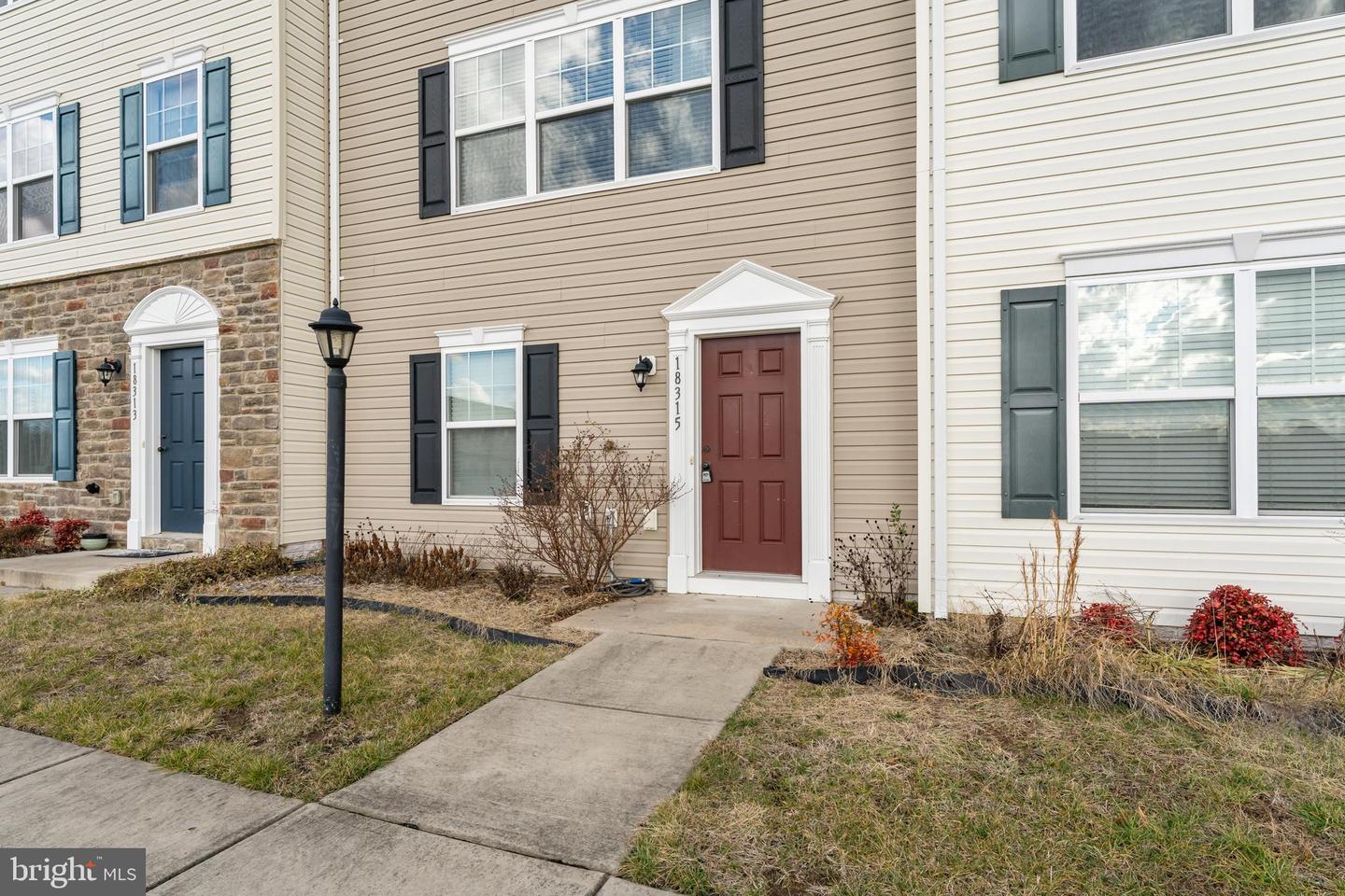 18315 CONGRESSIONAL CIR, RUTHER GLEN, Virginia 22546, 3 Bedrooms Bedrooms, ,2 BathroomsBathrooms,Residential,For sale,18315 CONGRESSIONAL CIR,VACV2008674 MLS # VACV2008674
