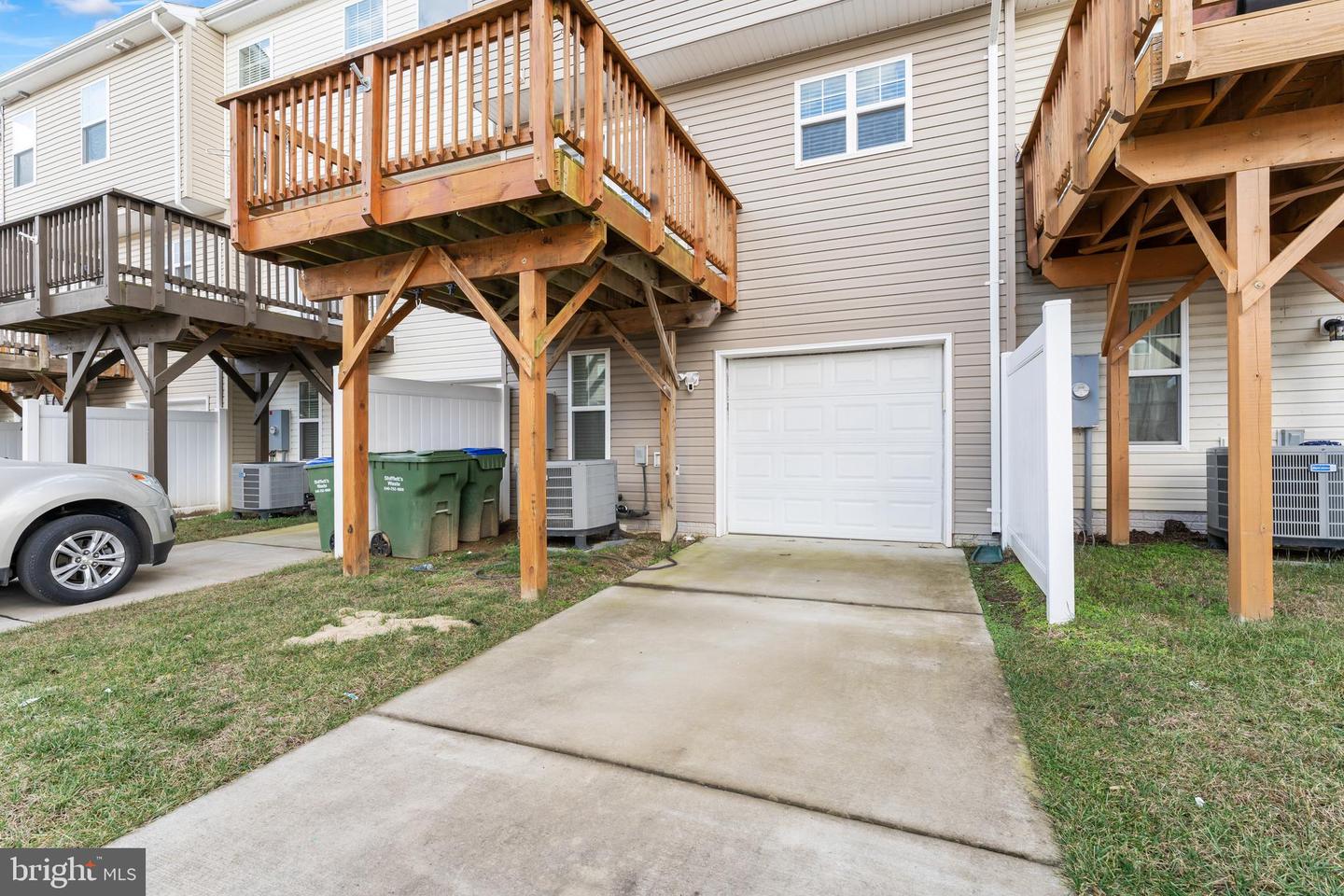 18315 CONGRESSIONAL CIR, RUTHER GLEN, Virginia 22546, 3 Bedrooms Bedrooms, ,2 BathroomsBathrooms,Residential,For sale,18315 CONGRESSIONAL CIR,VACV2008674 MLS # VACV2008674