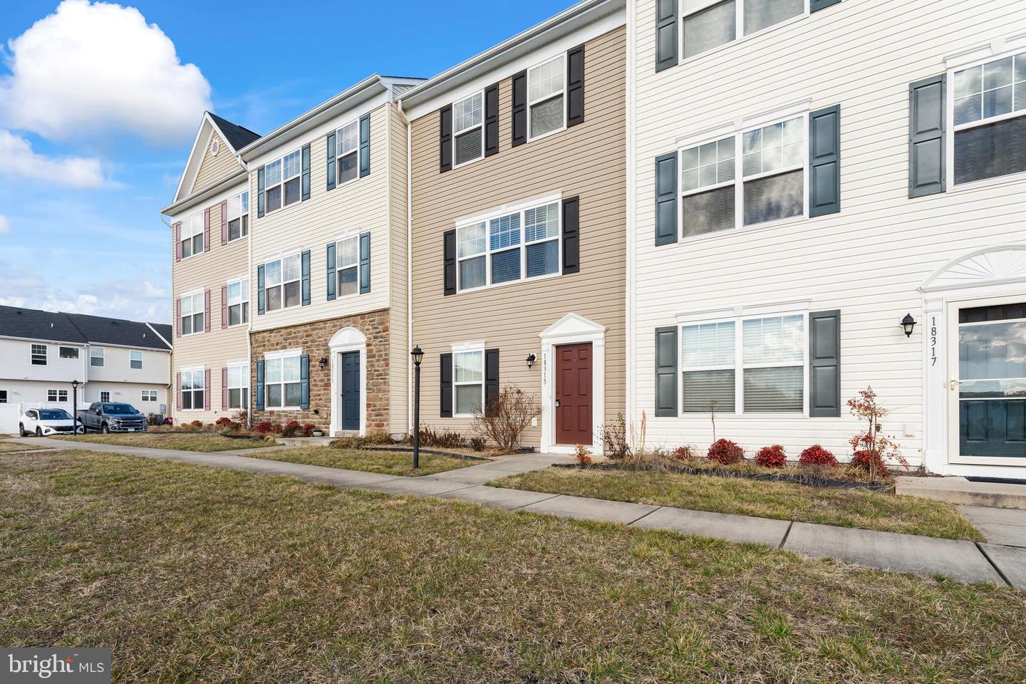 18315 CONGRESSIONAL CIR, RUTHER GLEN, Virginia 22546, 3 Bedrooms Bedrooms, ,2 BathroomsBathrooms,Residential,For sale,18315 CONGRESSIONAL CIR,VACV2008674 MLS # VACV2008674