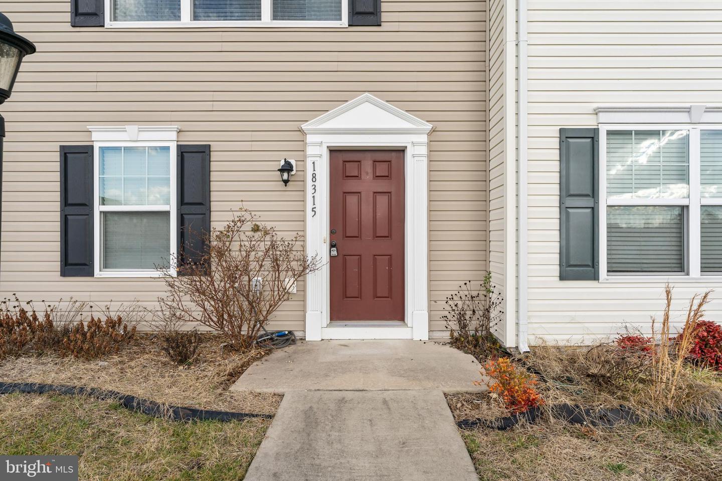 18315 CONGRESSIONAL CIR, RUTHER GLEN, Virginia 22546, 3 Bedrooms Bedrooms, ,2 BathroomsBathrooms,Residential,For sale,18315 CONGRESSIONAL CIR,VACV2008674 MLS # VACV2008674