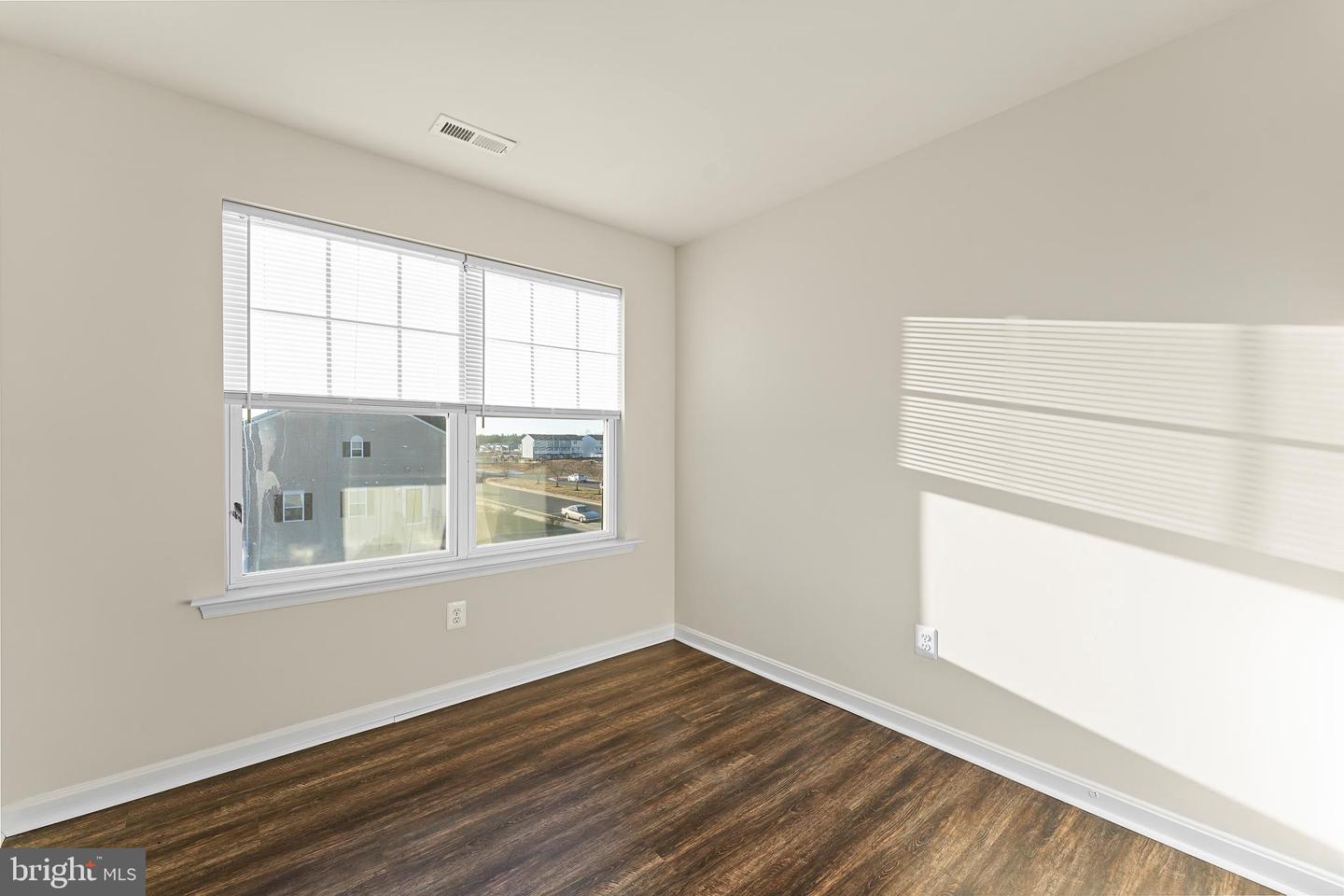 18279 DEMOCRACY AVE, RUTHER GLEN, Virginia 22546, 3 Bedrooms Bedrooms, ,2 BathroomsBathrooms,Residential,For sale,18279 DEMOCRACY AVE,VACV2008676 MLS # VACV2008676