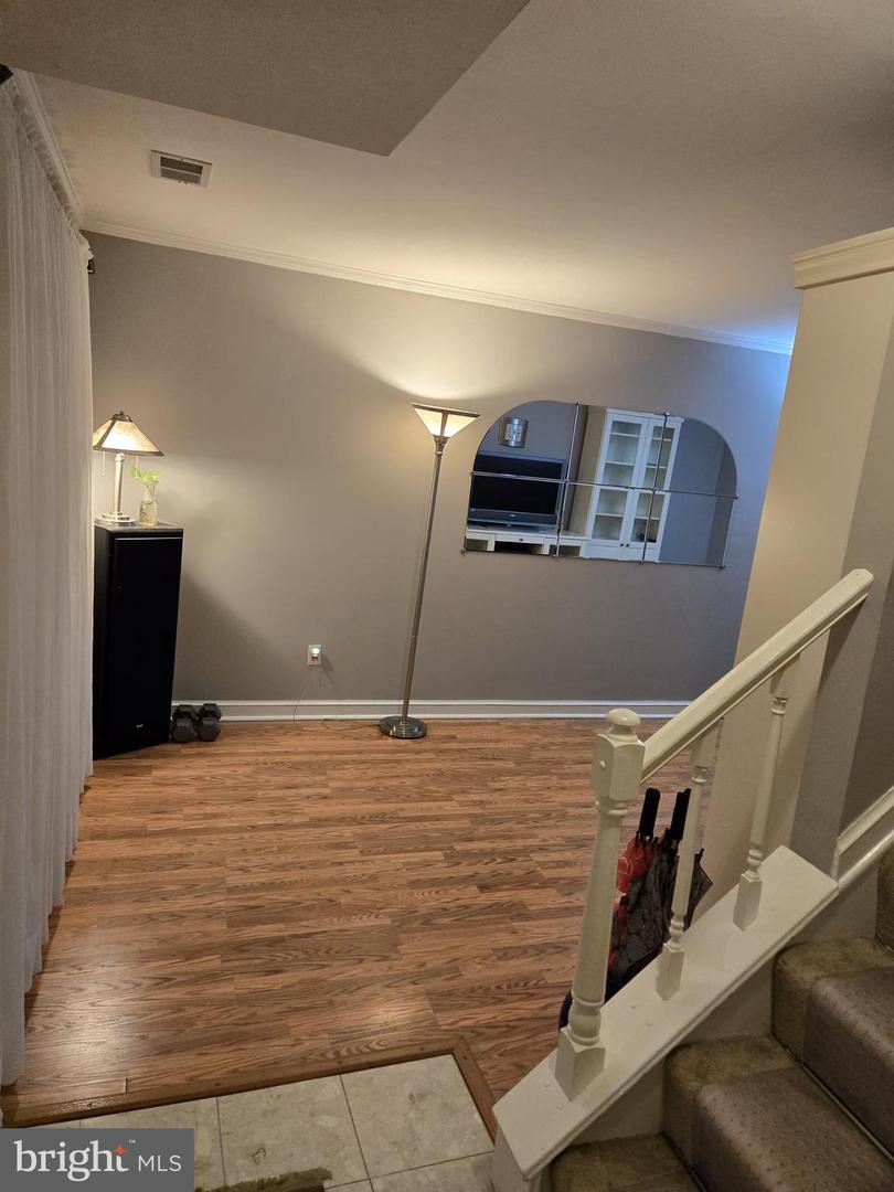 9520 HAGEL CIR #04/B, LORTON, Virginia 22079, 2 Bedrooms Bedrooms, ,1 BathroomBathrooms,Residential,For sale,9520 HAGEL CIR #04/B,VAFX2261292 MLS # VAFX2261292