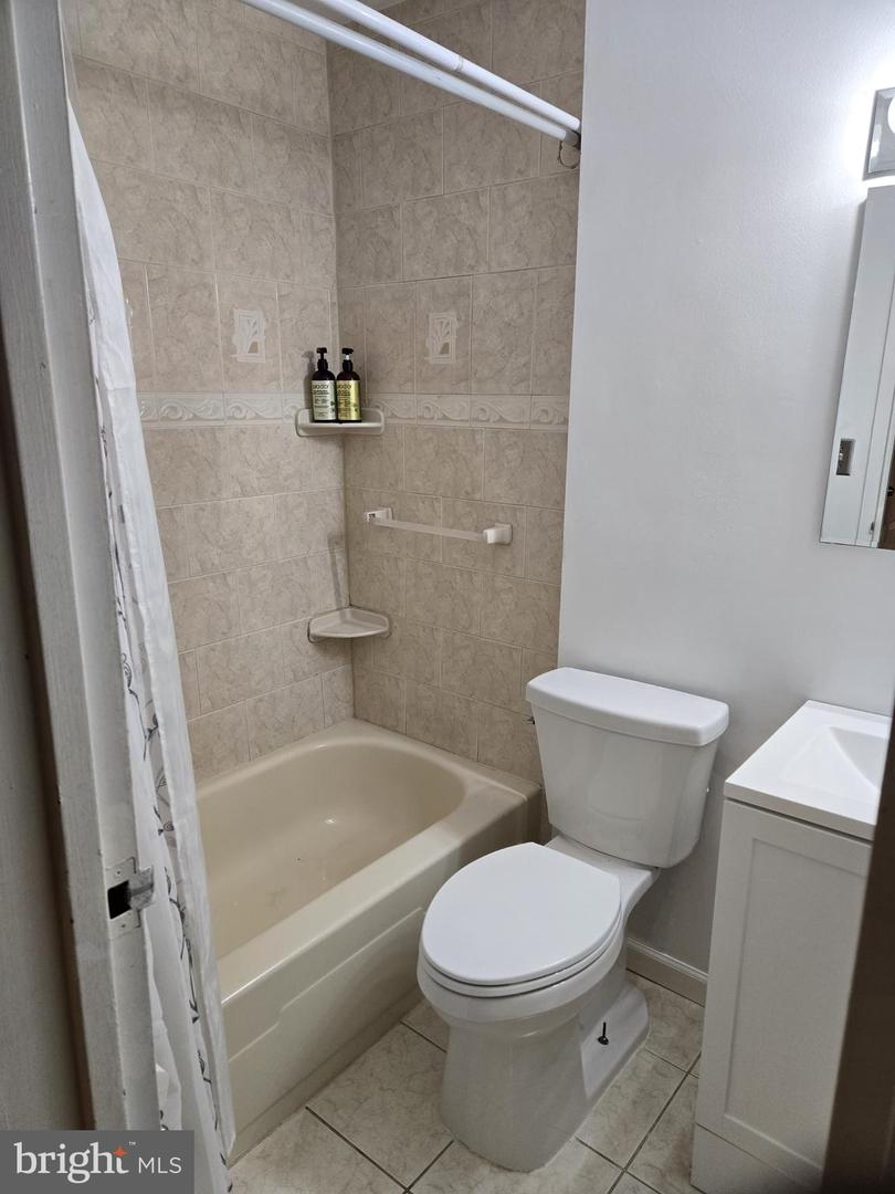9520 HAGEL CIR #04/B, LORTON, Virginia 22079, 2 Bedrooms Bedrooms, ,1 BathroomBathrooms,Residential,For sale,9520 HAGEL CIR #04/B,VAFX2261292 MLS # VAFX2261292