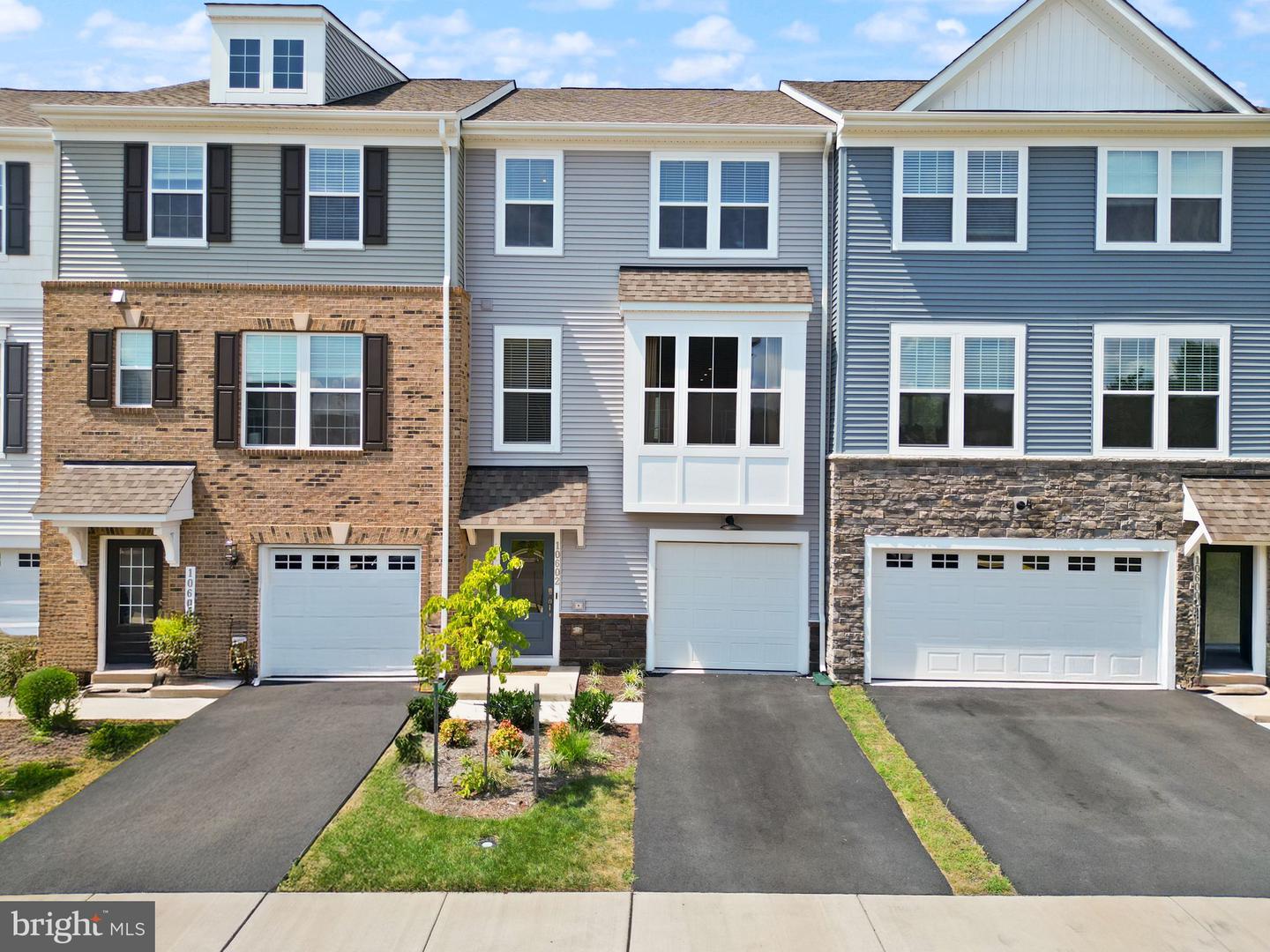 10602 SHEFFIELD GLEN LN, MANASSAS, Virginia 20112, 3 Bedrooms Bedrooms, ,3 BathroomsBathrooms,Residential,For sale,10602 SHEFFIELD GLEN LN,VAPW2101504 MLS # VAPW2101504