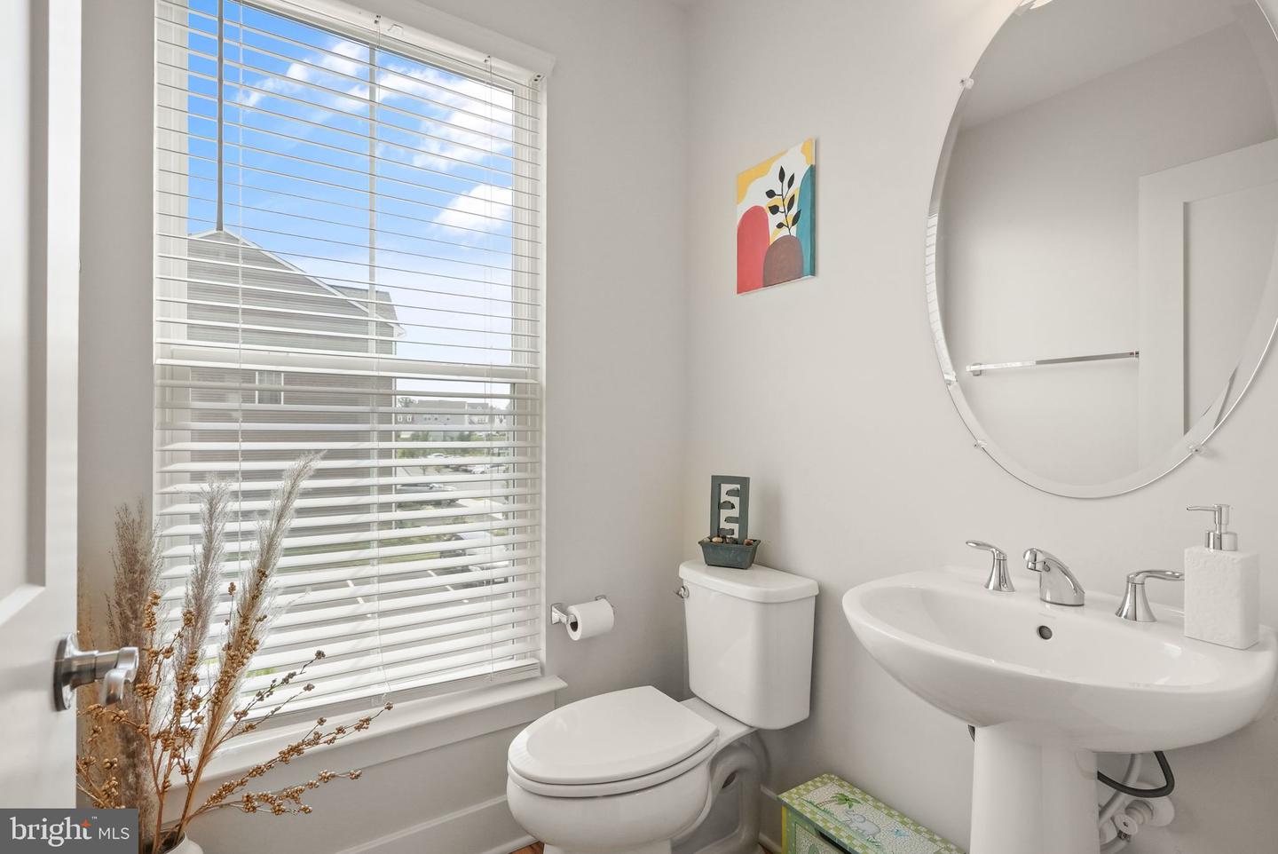 10602 SHEFFIELD GLEN LN, MANASSAS, Virginia 20112, 3 Bedrooms Bedrooms, ,3 BathroomsBathrooms,Residential,For sale,10602 SHEFFIELD GLEN LN,VAPW2101504 MLS # VAPW2101504