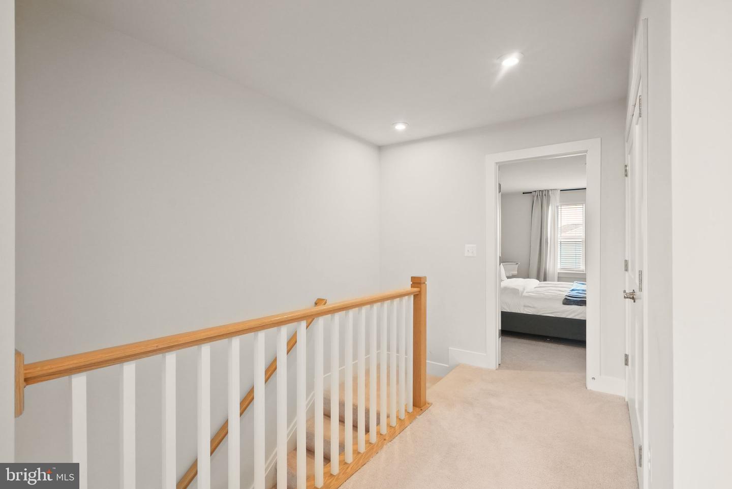 10602 SHEFFIELD GLEN LN, MANASSAS, Virginia 20112, 3 Bedrooms Bedrooms, ,3 BathroomsBathrooms,Residential,For sale,10602 SHEFFIELD GLEN LN,VAPW2101504 MLS # VAPW2101504