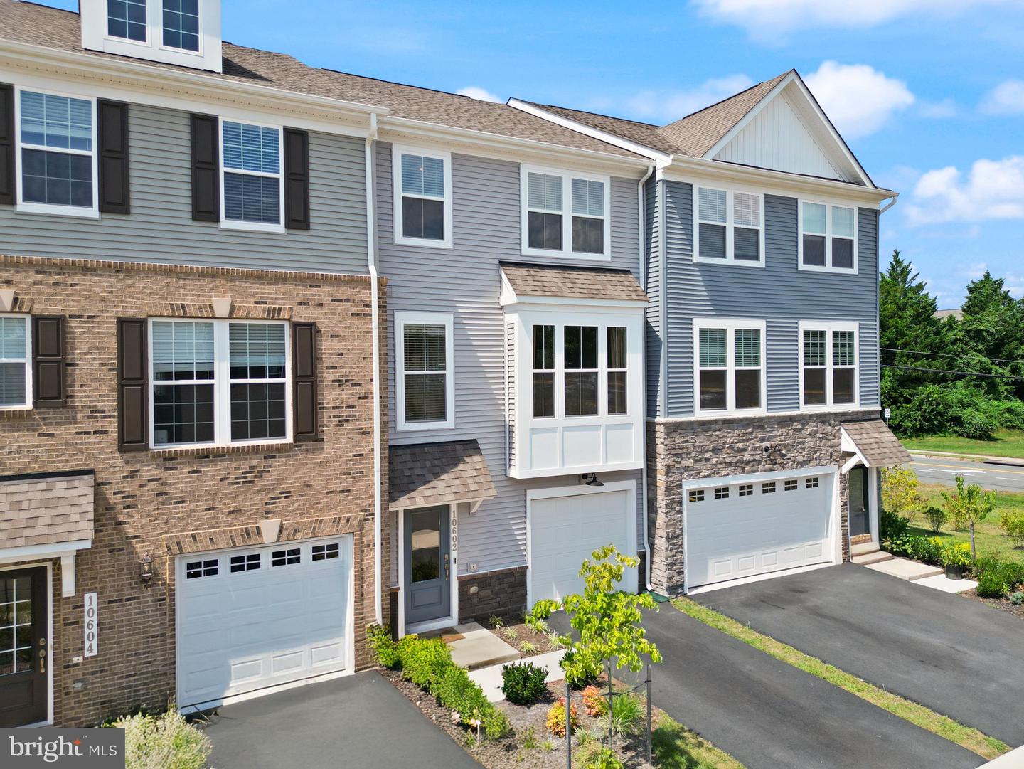 10602 SHEFFIELD GLEN LN, MANASSAS, Virginia 20112, 3 Bedrooms Bedrooms, ,3 BathroomsBathrooms,Residential,For sale,10602 SHEFFIELD GLEN LN,VAPW2101504 MLS # VAPW2101504
