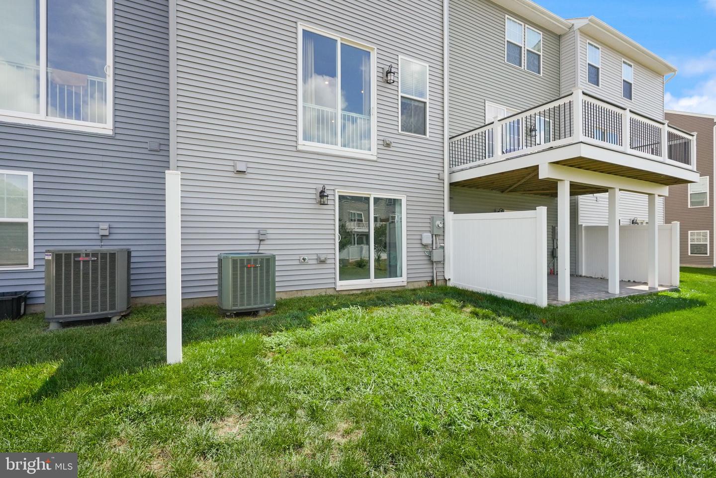 10602 SHEFFIELD GLEN LN, MANASSAS, Virginia 20112, 3 Bedrooms Bedrooms, ,3 BathroomsBathrooms,Residential,For sale,10602 SHEFFIELD GLEN LN,VAPW2101504 MLS # VAPW2101504