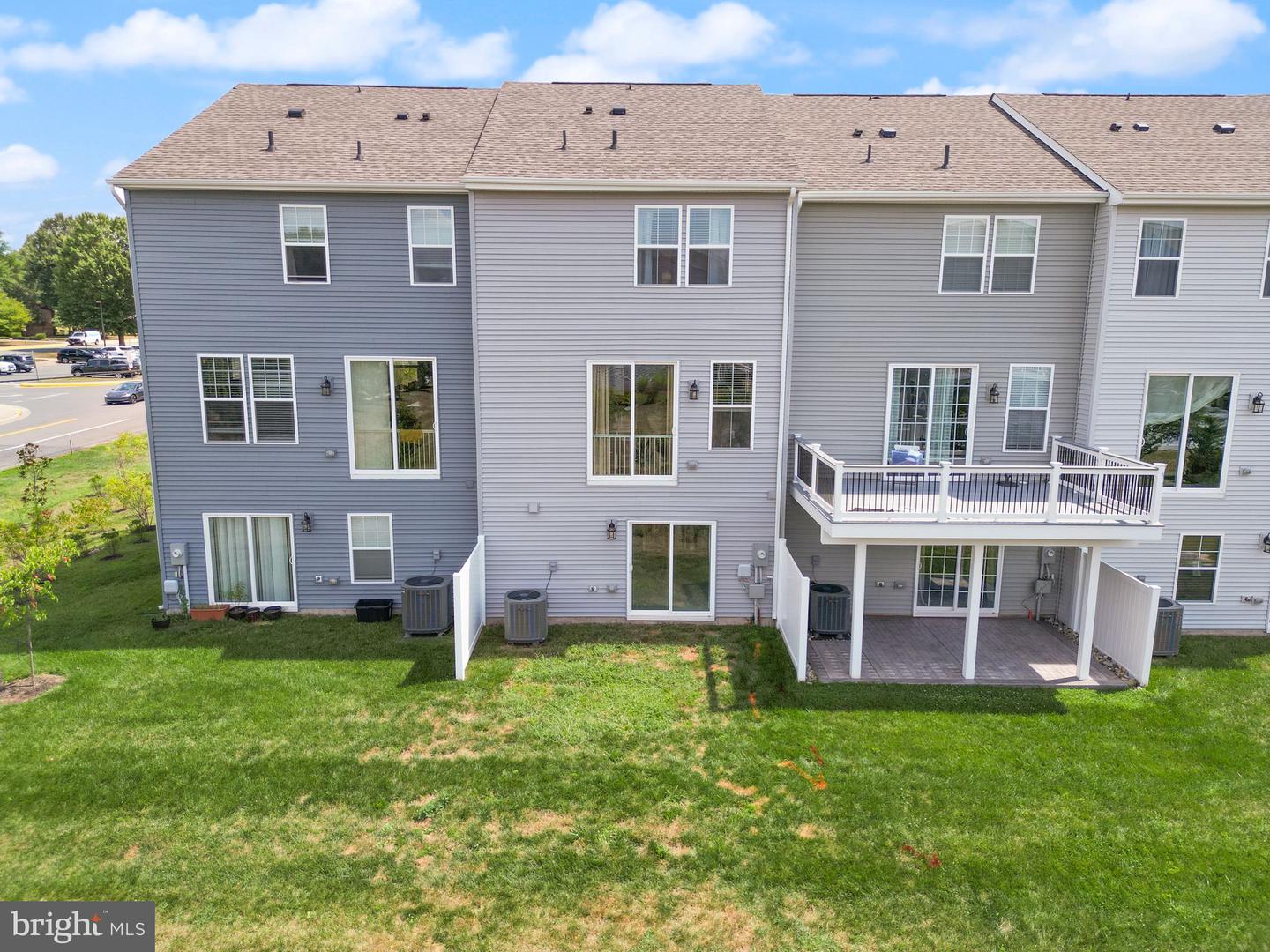 10602 SHEFFIELD GLEN LN, MANASSAS, Virginia 20112, 3 Bedrooms Bedrooms, ,3 BathroomsBathrooms,Residential,For sale,10602 SHEFFIELD GLEN LN,VAPW2101504 MLS # VAPW2101504