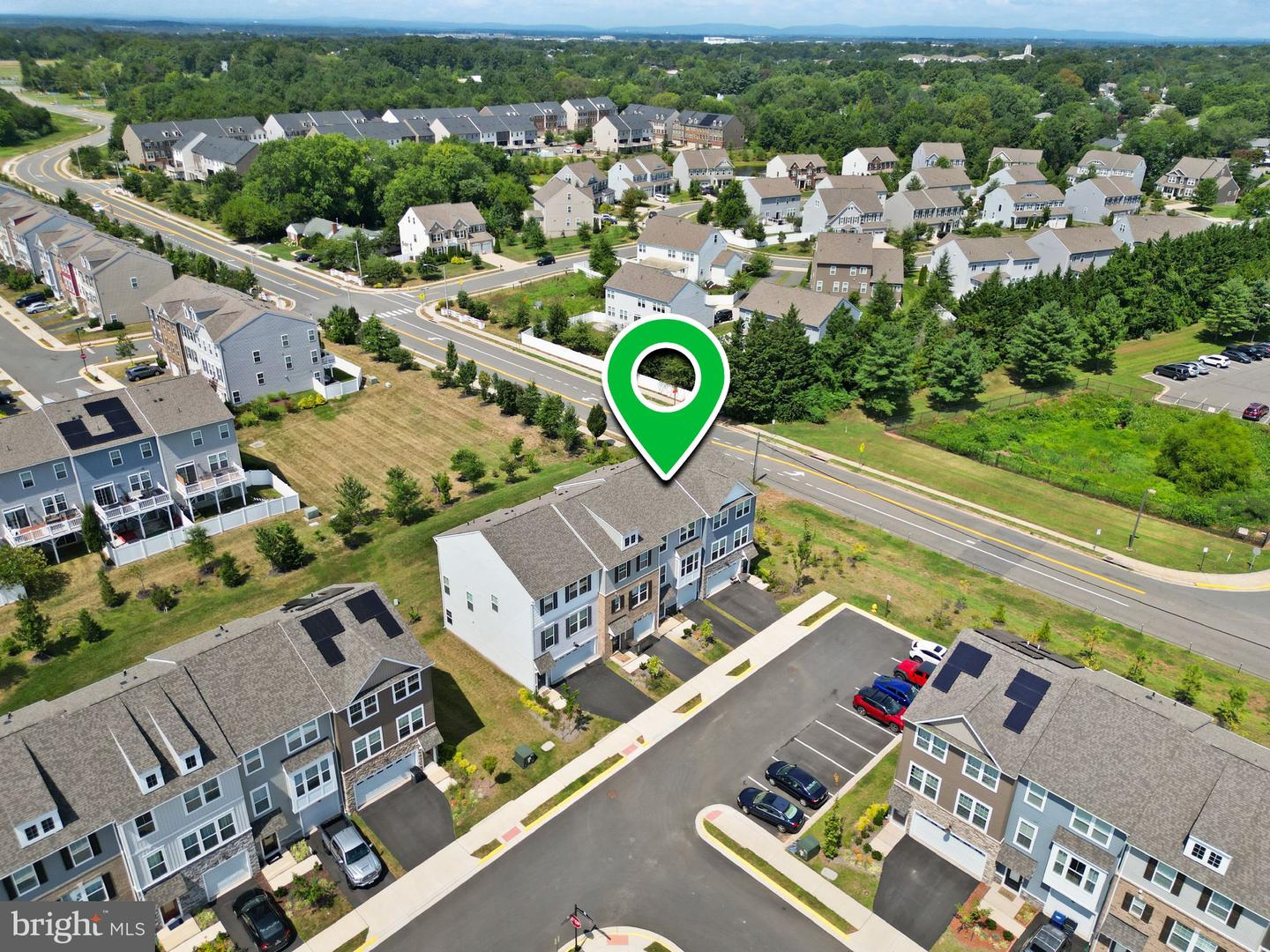 10602 SHEFFIELD GLEN LN, MANASSAS, Virginia 20112, 3 Bedrooms Bedrooms, ,3 BathroomsBathrooms,Residential,For sale,10602 SHEFFIELD GLEN LN,VAPW2101504 MLS # VAPW2101504