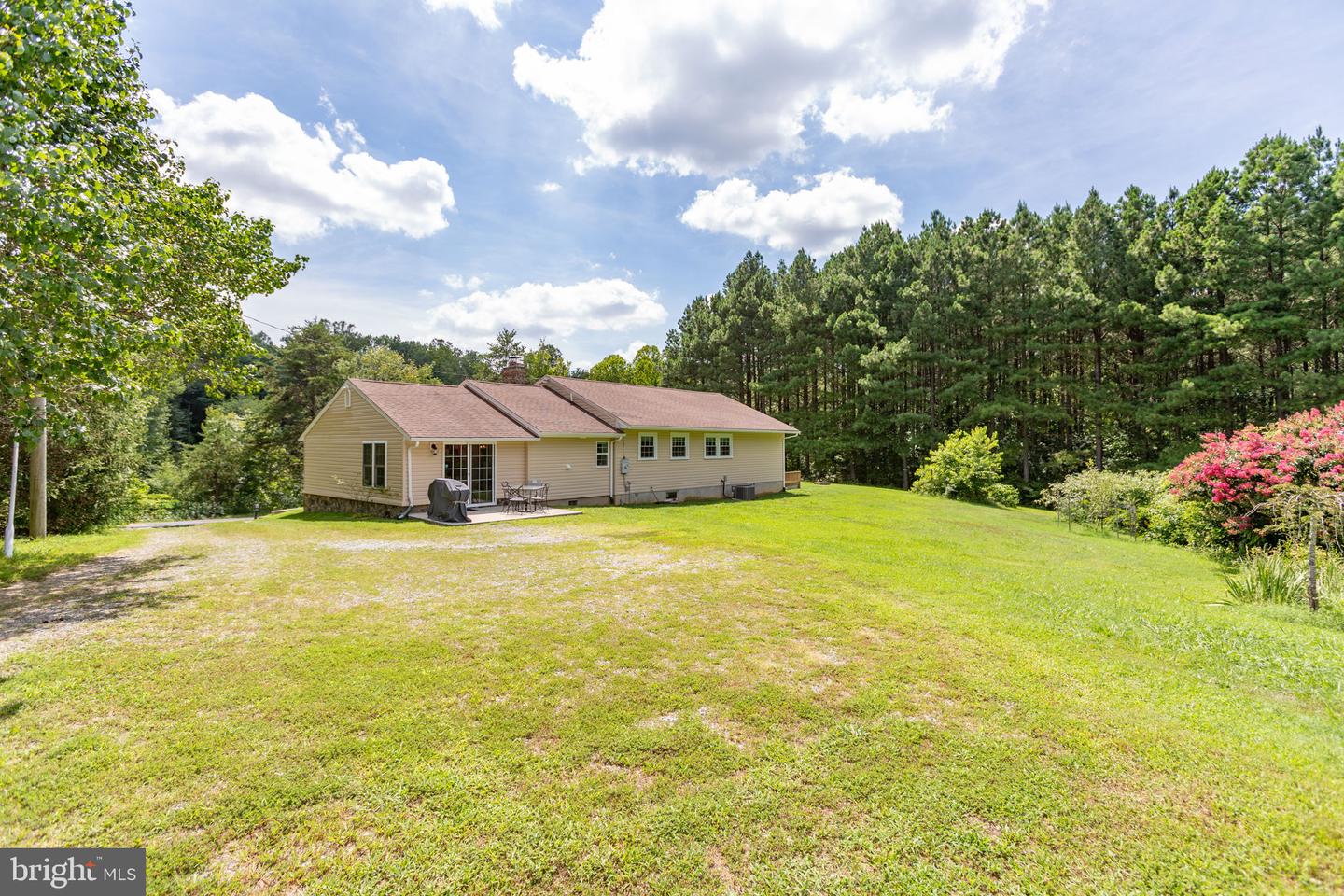 7228 COURTHOUSE RD, SPOTSYLVANIA, Virginia 22551, 3 Bedrooms Bedrooms, ,2 BathroomsBathrooms,Residential,For sale,7228 COURTHOUSE RD,VASP2035480 MLS # VASP2035480