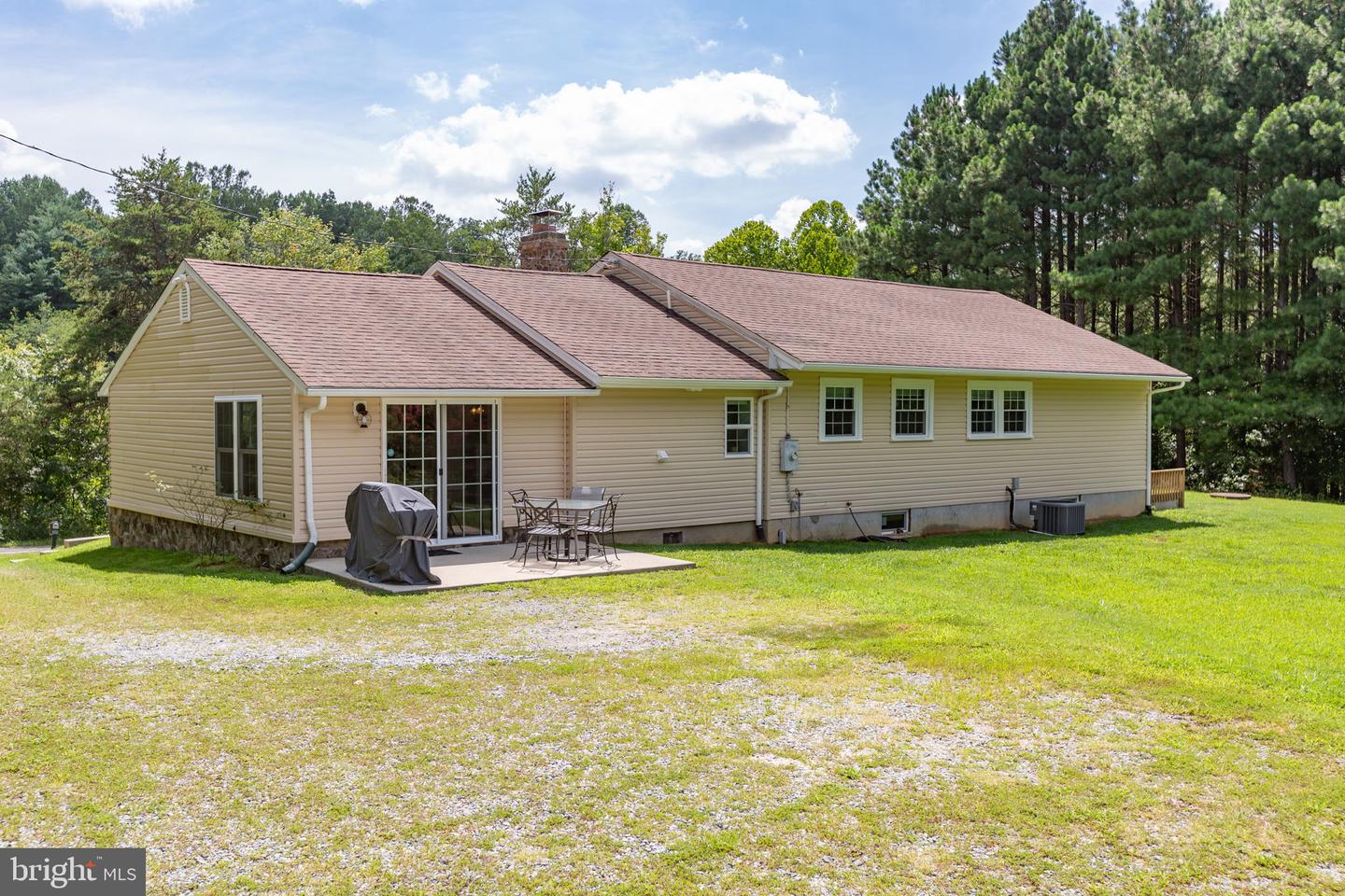 7228 COURTHOUSE RD, SPOTSYLVANIA, Virginia 22551, 3 Bedrooms Bedrooms, ,2 BathroomsBathrooms,Residential,For sale,7228 COURTHOUSE RD,VASP2035480 MLS # VASP2035480