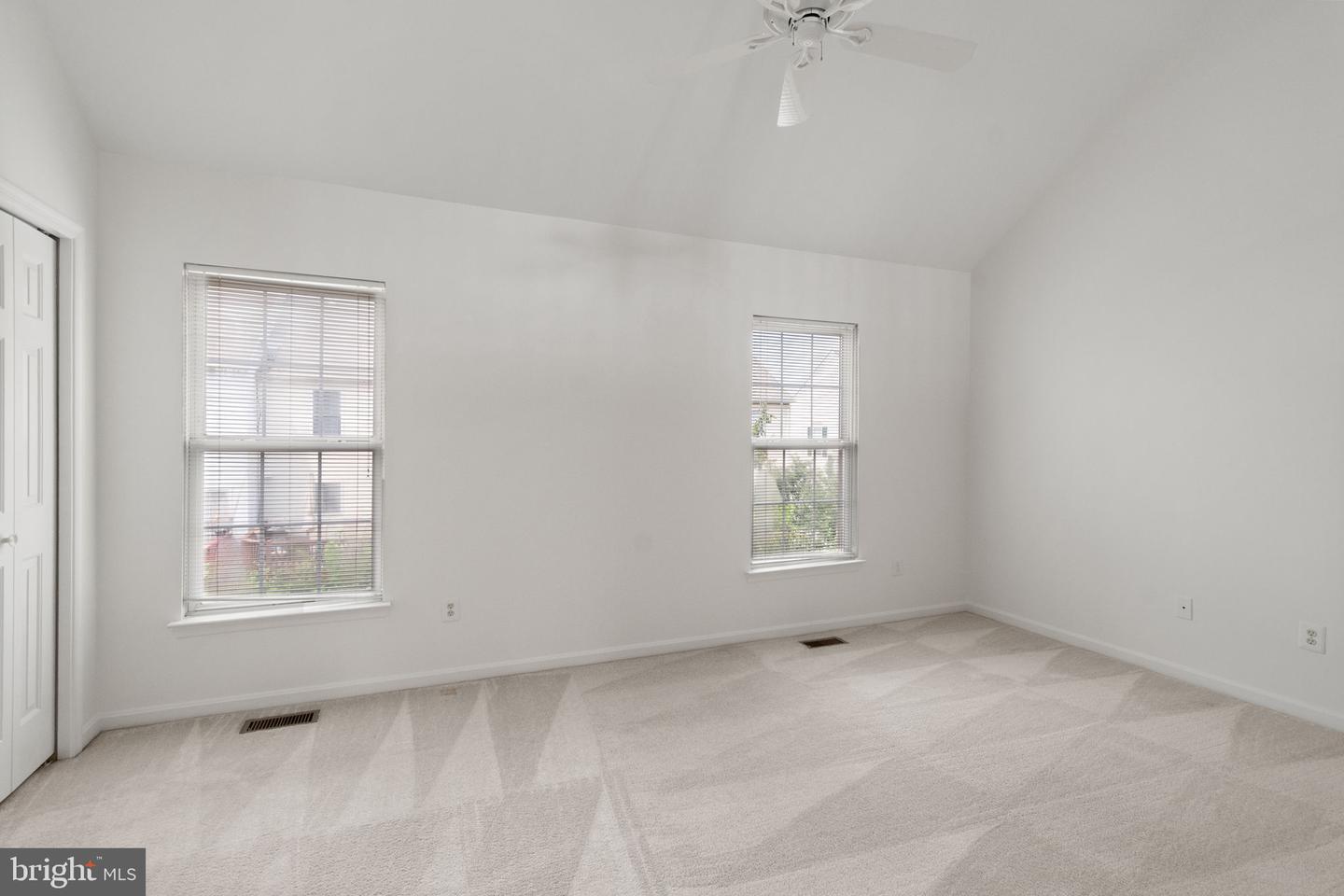 22025 GUILFORD STATION TERRACE, STERLING, Virginia 20166, 2 Bedrooms Bedrooms, ,2 BathroomsBathrooms,Residential,For sale,22025 GUILFORD STATION TERRACE,VALO2104574 MLS # VALO2104574