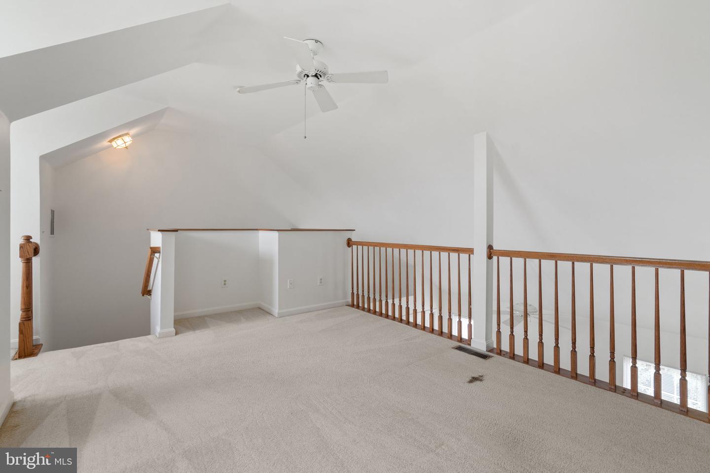 22025 GUILFORD STATION TERRACE, STERLING, Virginia 20166, 2 Bedrooms Bedrooms, ,2 BathroomsBathrooms,Residential,For sale,22025 GUILFORD STATION TERRACE,VALO2104574 MLS # VALO2104574