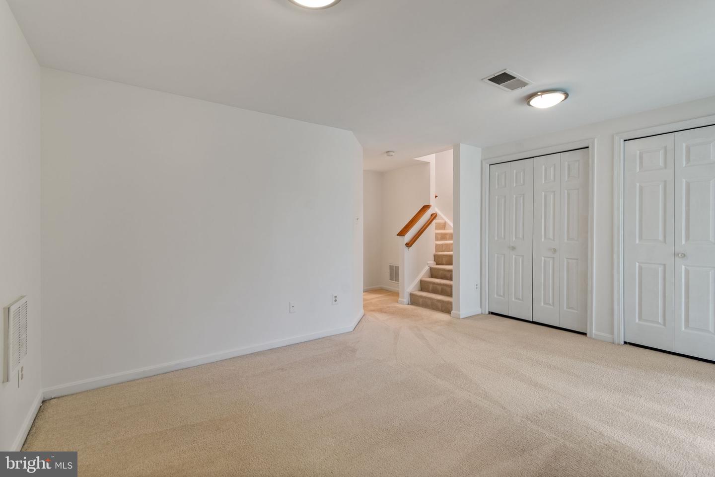 22025 GUILFORD STATION TERRACE, STERLING, Virginia 20166, 2 Bedrooms Bedrooms, ,2 BathroomsBathrooms,Residential,For sale,22025 GUILFORD STATION TERRACE,VALO2104574 MLS # VALO2104574