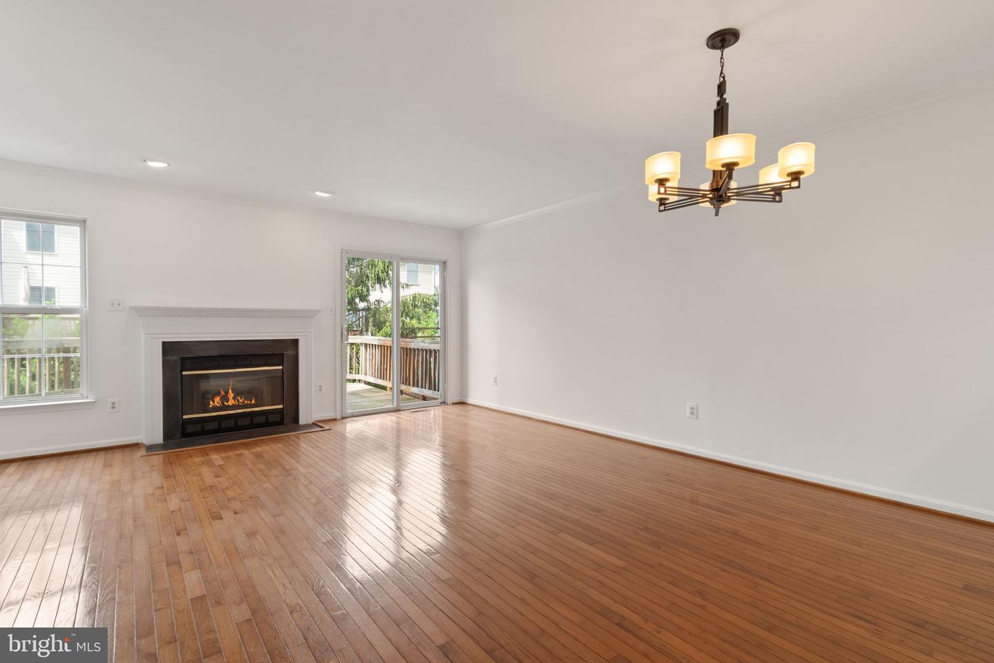 22025 GUILFORD STATION TERRACE, STERLING, Virginia 20166, 2 Bedrooms Bedrooms, ,2 BathroomsBathrooms,Residential,For sale,22025 GUILFORD STATION TERRACE,VALO2104574 MLS # VALO2104574