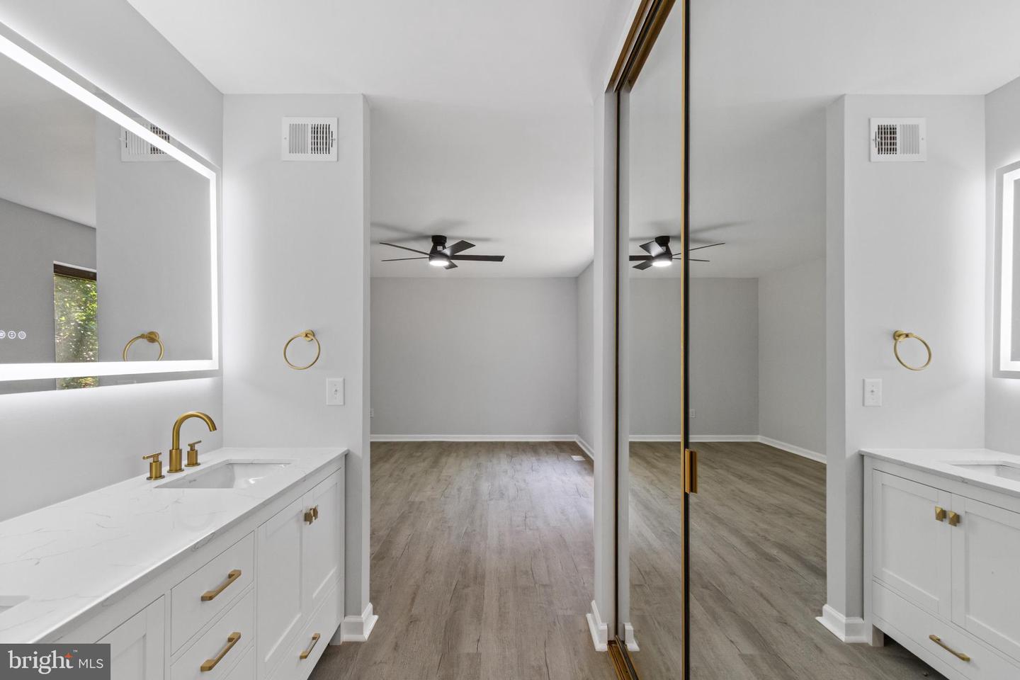 14980 BARKWOOD DR, WOODBRIDGE, Virginia 22193, 3 Bedrooms Bedrooms, 6 Rooms Rooms,2 BathroomsBathrooms,Residential,For sale,14980 BARKWOOD DR,VAPW2101522 MLS # VAPW2101522