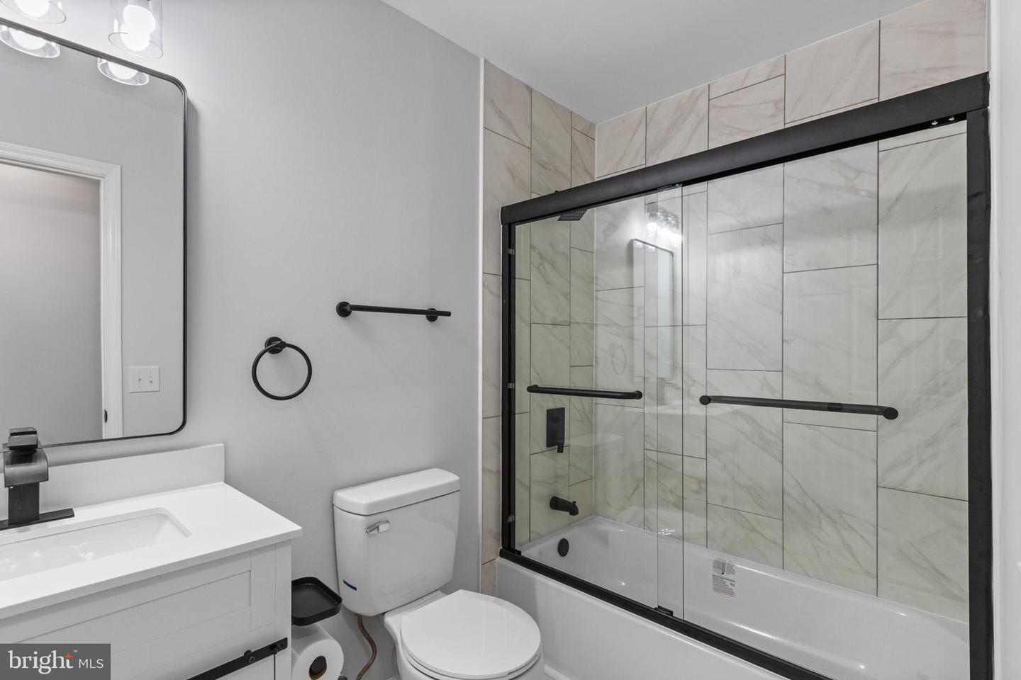 14980 BARKWOOD DR, WOODBRIDGE, Virginia 22193, 3 Bedrooms Bedrooms, 6 Rooms Rooms,2 BathroomsBathrooms,Residential,For sale,14980 BARKWOOD DR,VAPW2101522 MLS # VAPW2101522