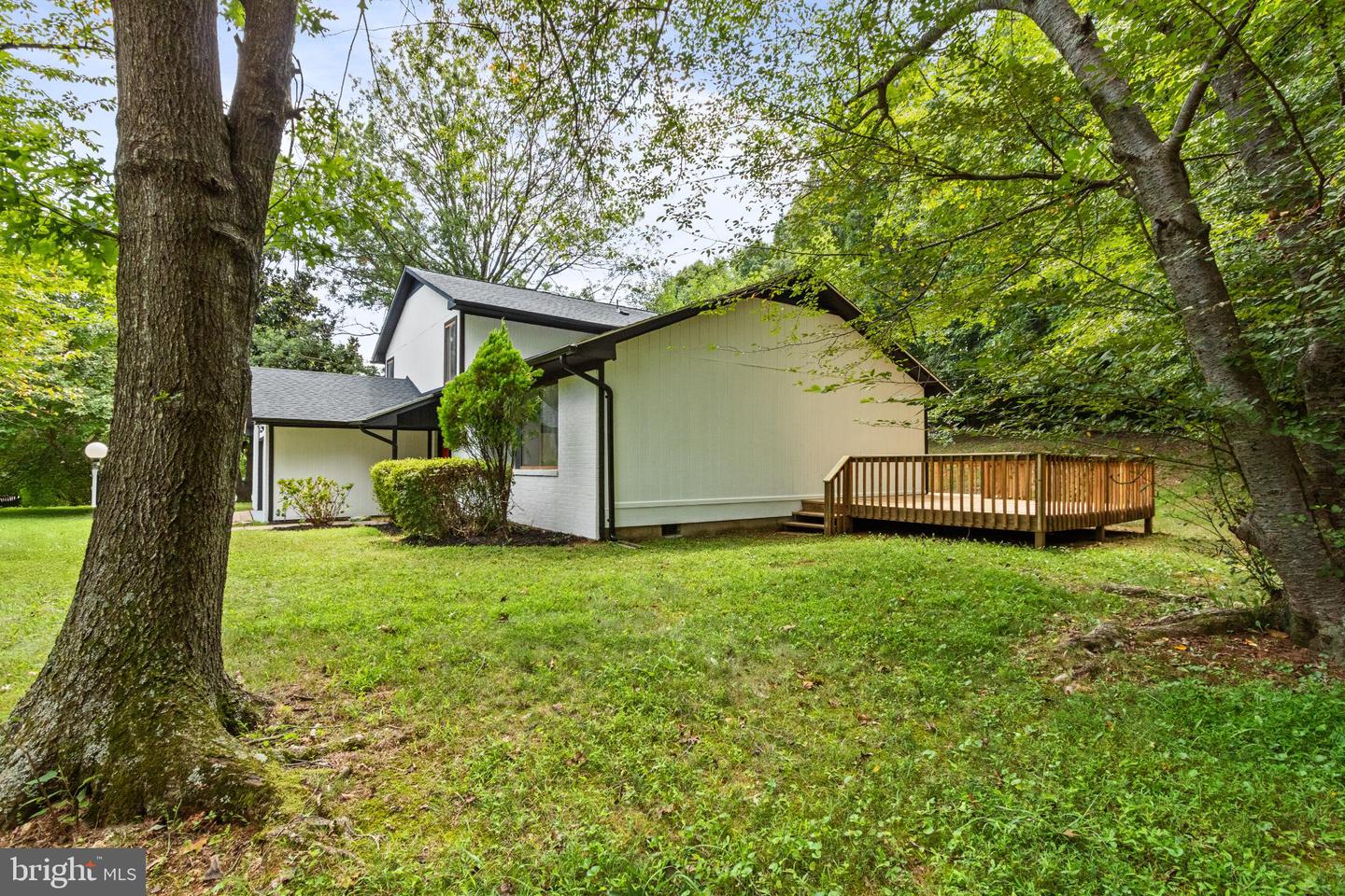 14980 BARKWOOD DR, WOODBRIDGE, Virginia 22193, 3 Bedrooms Bedrooms, 6 Rooms Rooms,2 BathroomsBathrooms,Residential,For sale,14980 BARKWOOD DR,VAPW2101522 MLS # VAPW2101522