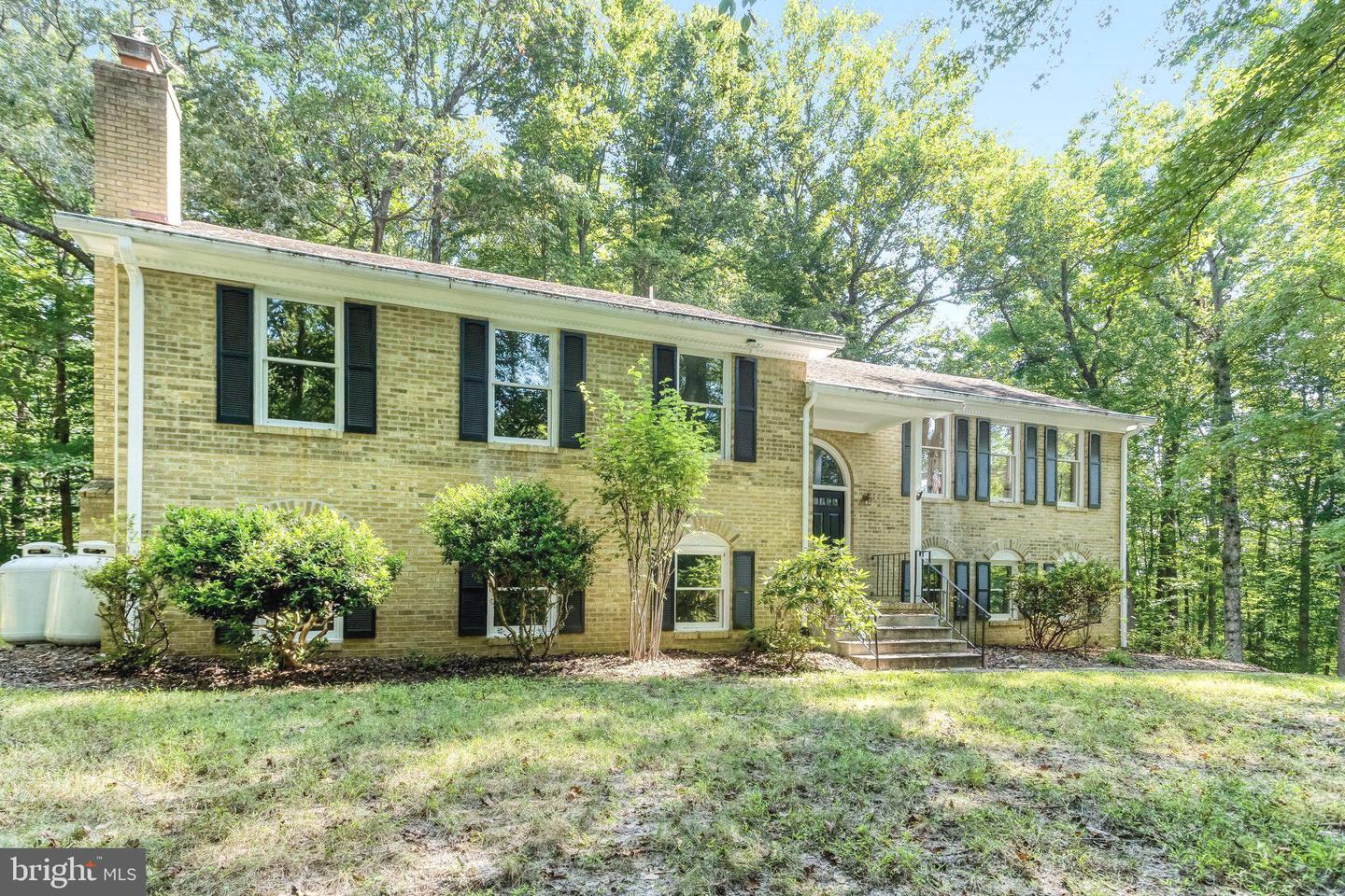 152 MT HOPE CHURCH RD, STAFFORD, Virginia 22554, 4 Bedrooms Bedrooms, ,3 BathroomsBathrooms,Residential,For sale,152 MT HOPE CHURCH RD,VAST2041824 MLS # VAST2041824