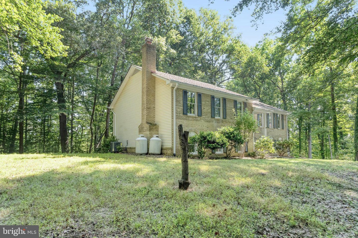152 MT HOPE CHURCH RD, STAFFORD, Virginia 22554, 4 Bedrooms Bedrooms, ,3 BathroomsBathrooms,Residential,For sale,152 MT HOPE CHURCH RD,VAST2041824 MLS # VAST2041824