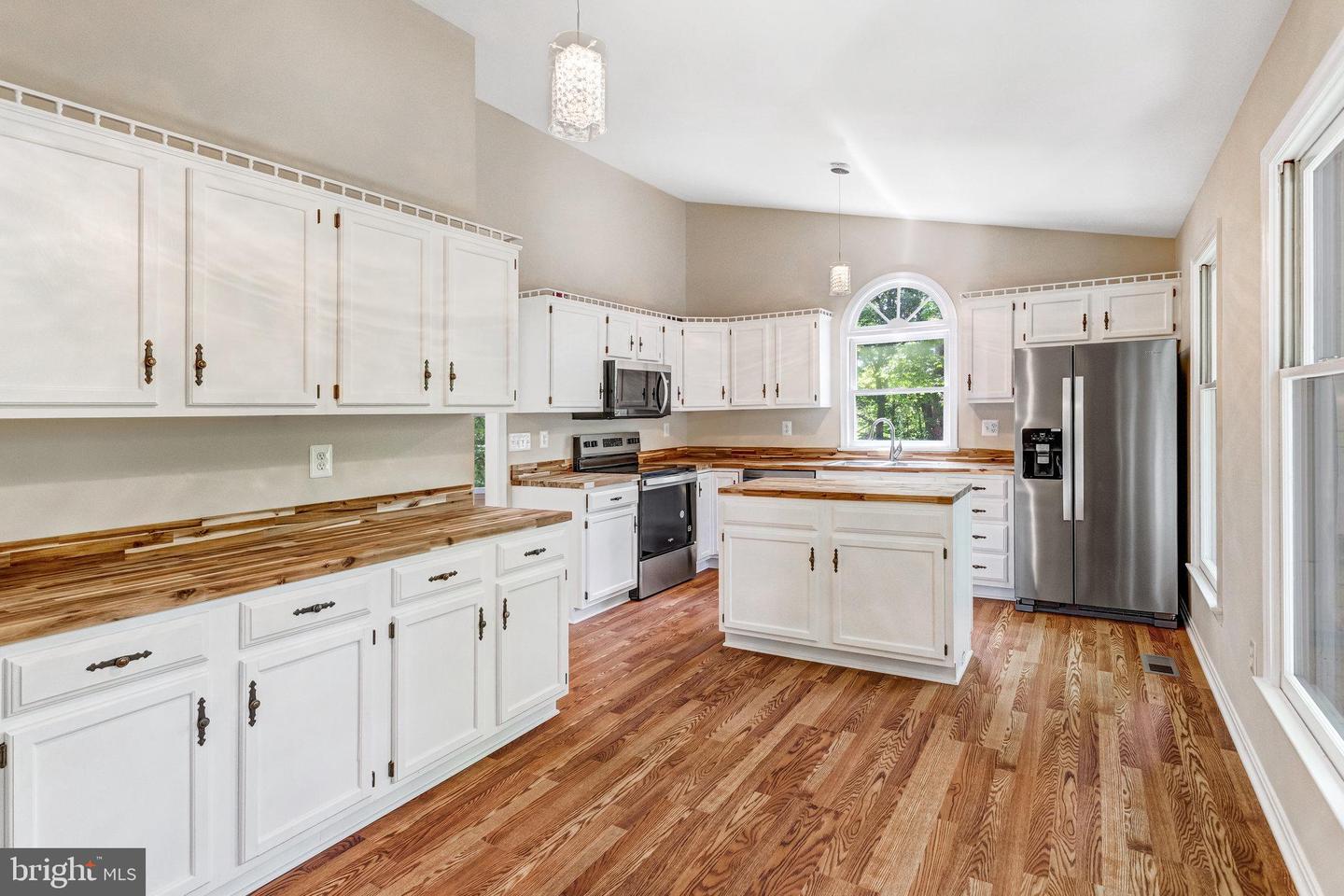 152 MT HOPE CHURCH RD, STAFFORD, Virginia 22554, 4 Bedrooms Bedrooms, ,3 BathroomsBathrooms,Residential,For sale,152 MT HOPE CHURCH RD,VAST2041824 MLS # VAST2041824