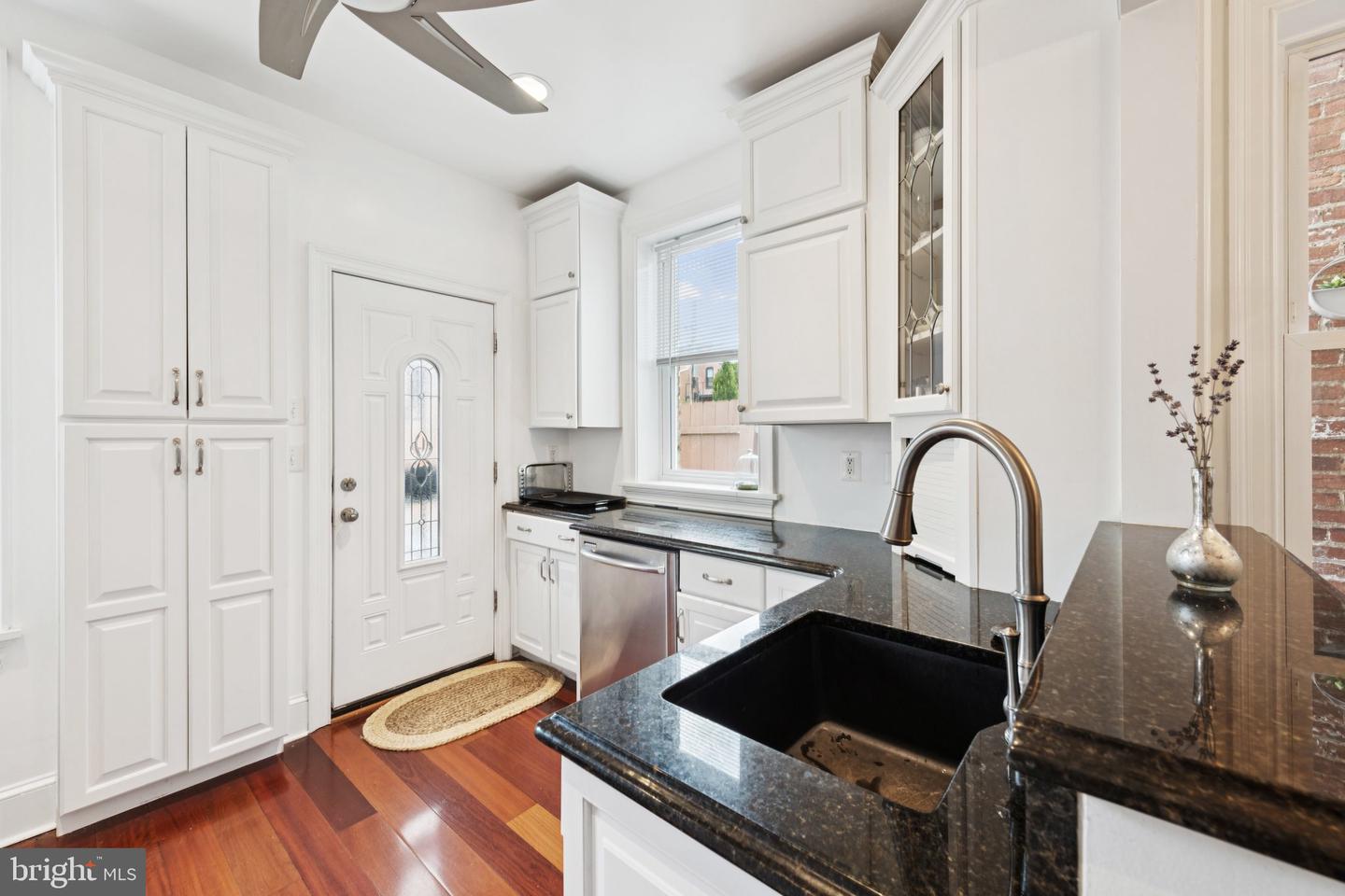 117 THOMAS ST NW, WASHINGTON, District Of Columbia 20001, 3 Bedrooms Bedrooms, ,2 BathroomsBathrooms,Residential,For sale,117 THOMAS ST NW,DCDC2215206 MLS # DCDC2215206