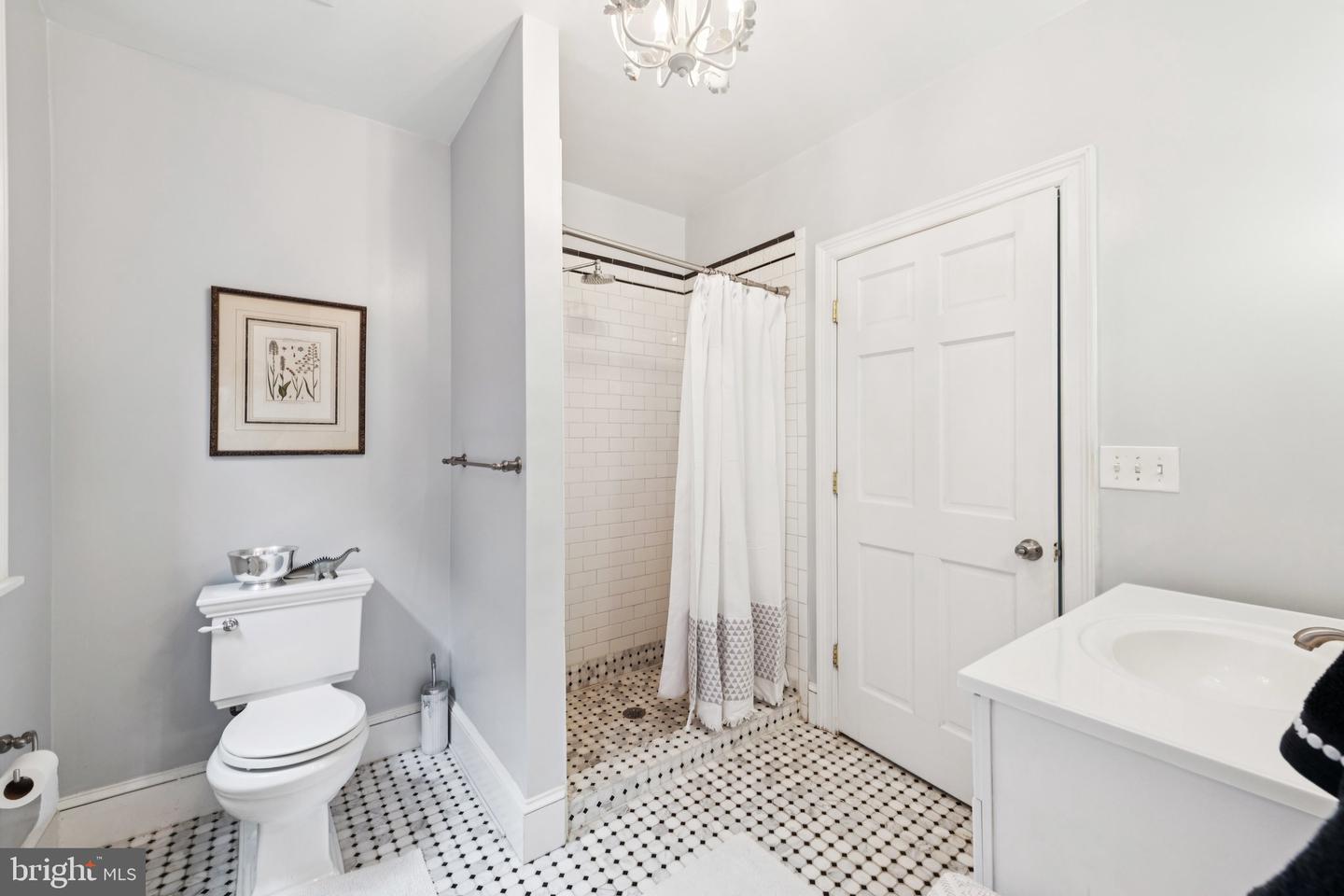 117 THOMAS ST NW, WASHINGTON, District Of Columbia 20001, 3 Bedrooms Bedrooms, ,2 BathroomsBathrooms,Residential,For sale,117 THOMAS ST NW,DCDC2215206 MLS # DCDC2215206
