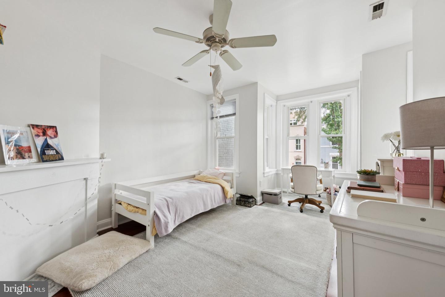 117 THOMAS ST NW, WASHINGTON, District Of Columbia 20001, 3 Bedrooms Bedrooms, ,2 BathroomsBathrooms,Residential,For sale,117 THOMAS ST NW,DCDC2215206 MLS # DCDC2215206
