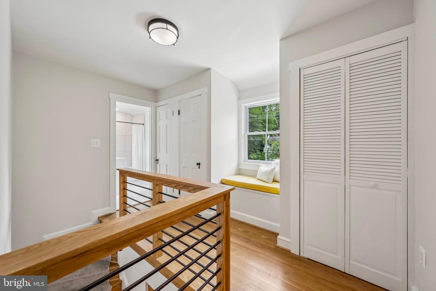 3801 LORCOM LN N, ARLINGTON, Virginia 22207, 4 Bedrooms Bedrooms, ,4 BathroomsBathrooms,Residential,For sale,3801 LORCOM LN N,VAAR2062298 MLS # VAAR2062298